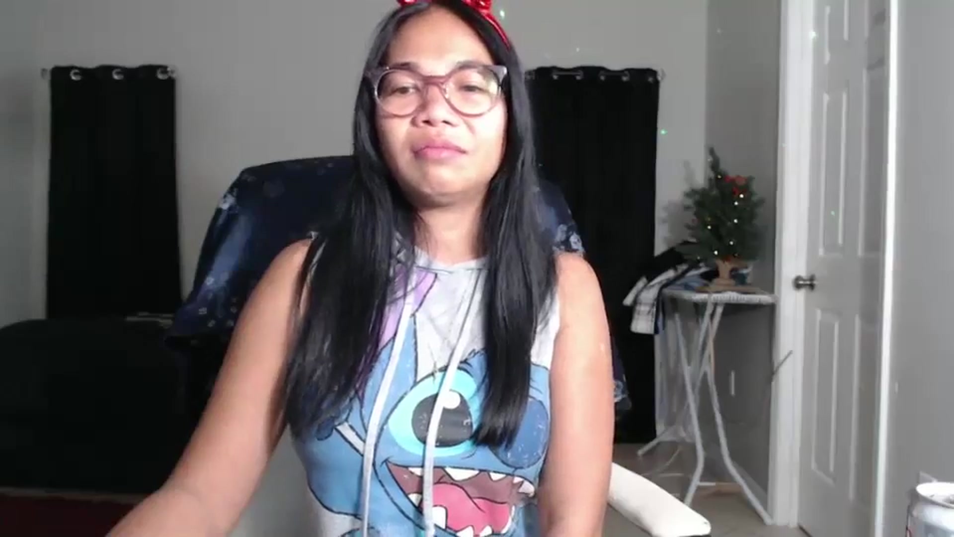 Gallery image thumbnail from Littlekai2025's myfreecams stream on, 01/02/2025, 03:22 image 16 of 20