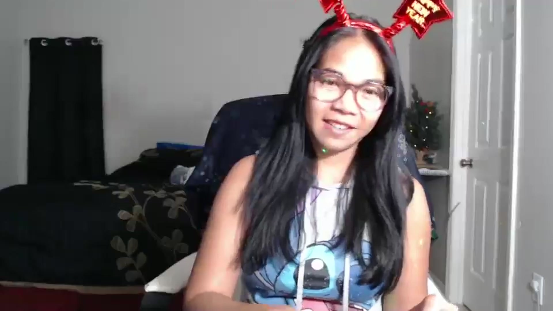 Gallery image thumbnail from Littlekai2025's myfreecams stream on, 01/02/2025, 03:22 image 13 of 20