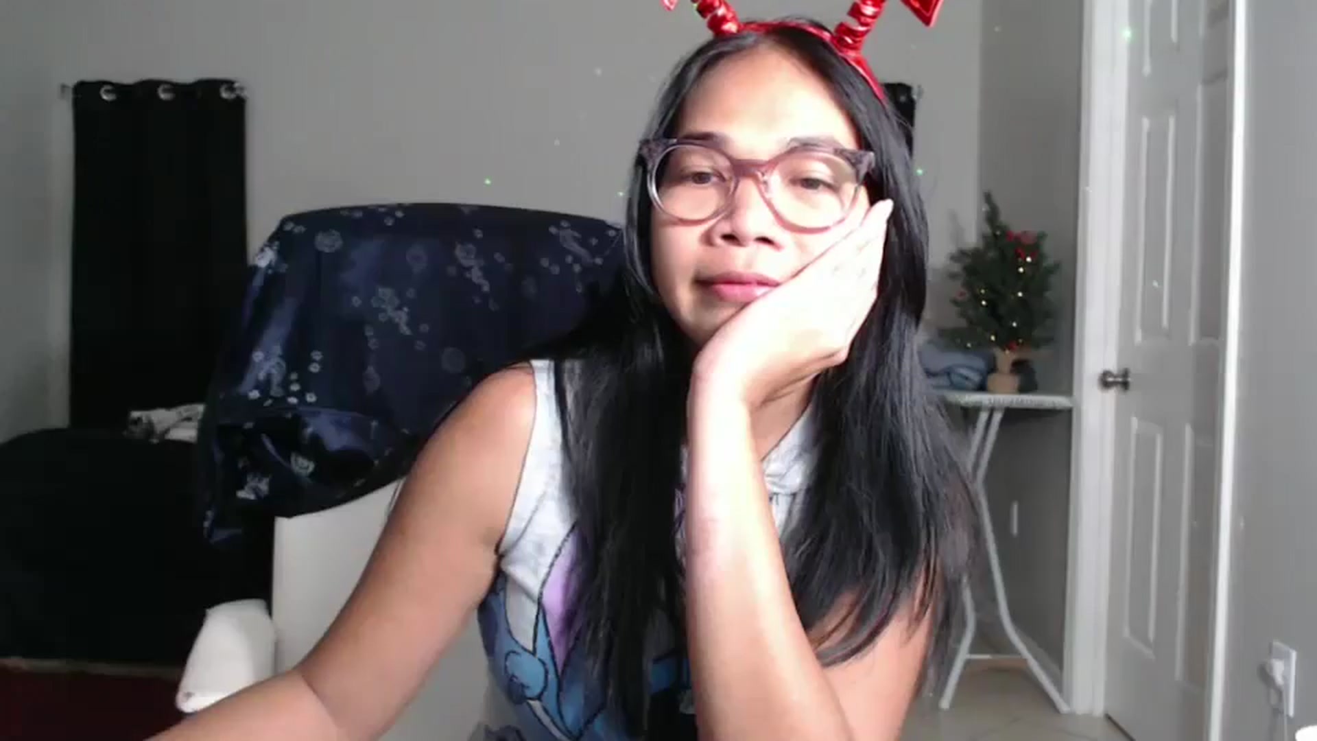 Gallery image thumbnail from Littlekai2025's myfreecams stream on, 01/02/2025, 03:22 image 11 of 20