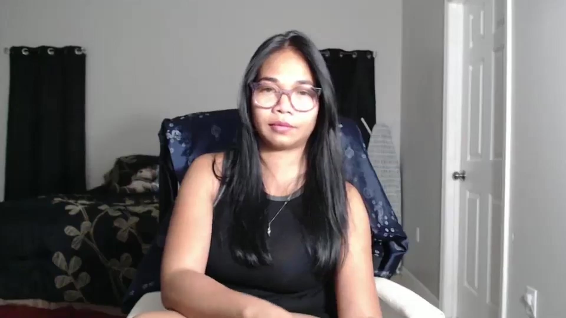 Gallery image thumbnail from Littlekai2025's myfreecams stream on, 01/08/2025, 04:10 image 9 of 20