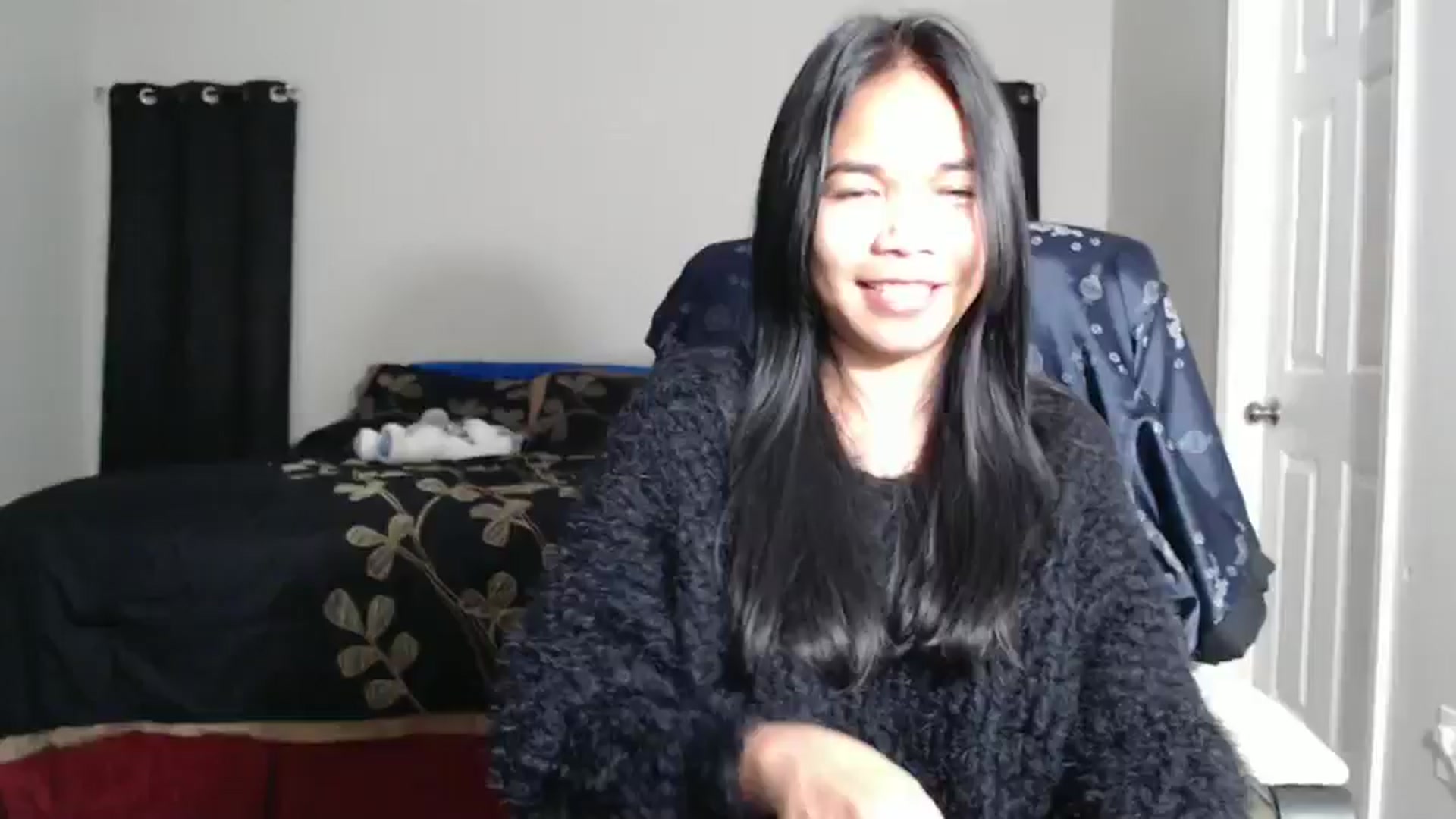 Gallery image thumbnail from Littlekai2025's myfreecams stream on, 01/14/2025, 04:59 image 19 of 20