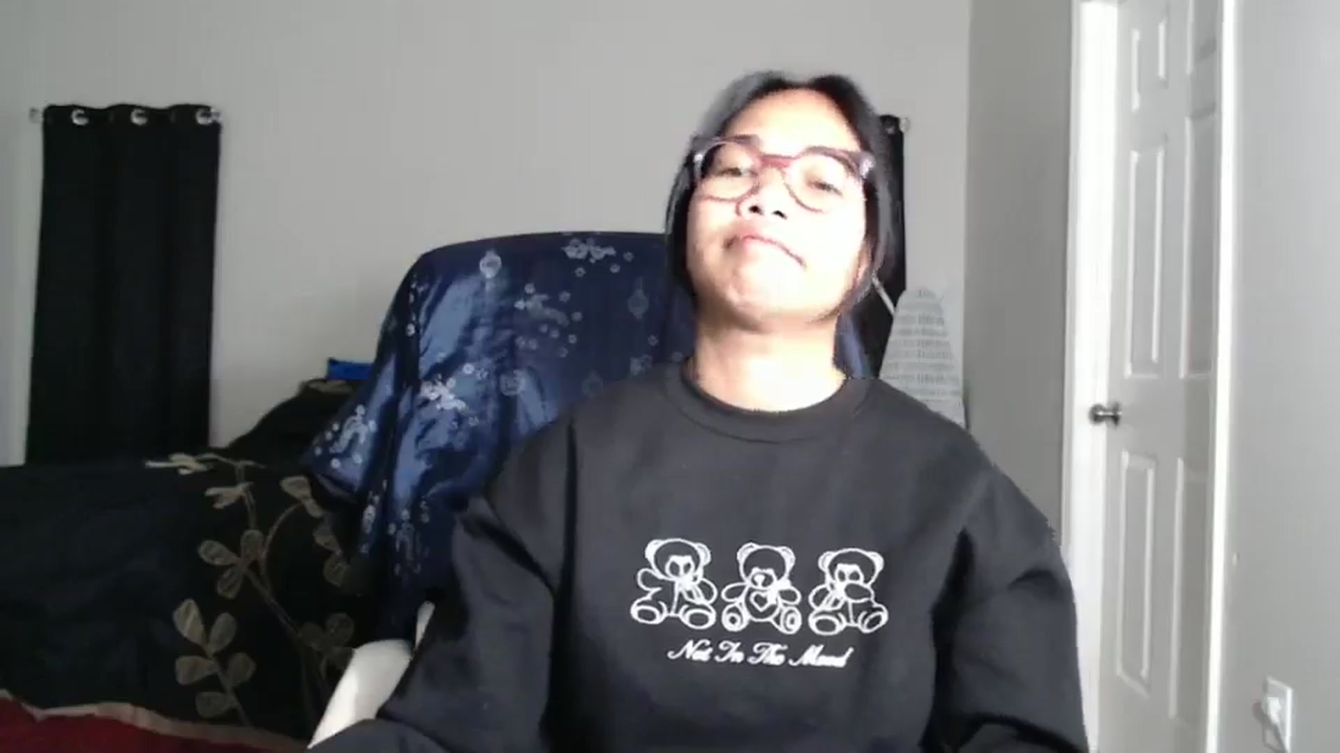 Gallery image thumbnail from Littlekai2025's myfreecams stream on, 01/17/2025, 04:33 image 3 of 20