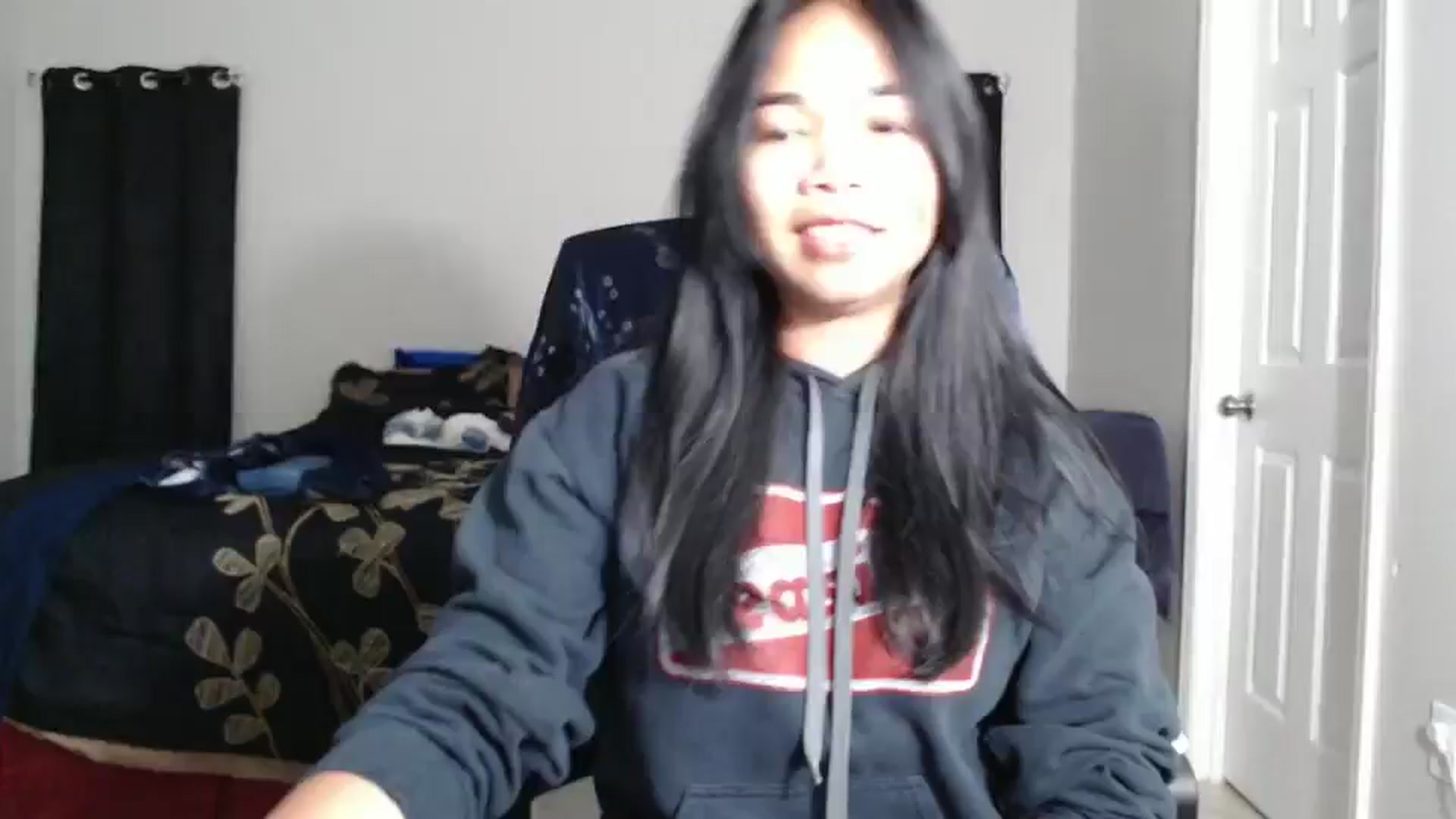 Gallery image thumbnail from Littlekai2025's myfreecams stream on, 01/21/2025, 05:26 image 1 of 20