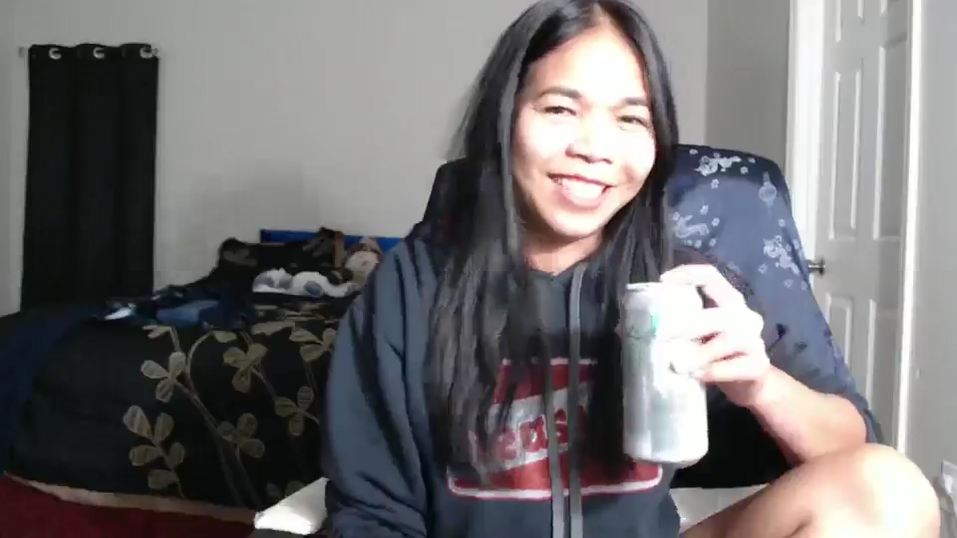 Gallery image thumbnail from Littlekai2025's myfreecams stream on, 01/21/2025, 05:26 image 12 of 20