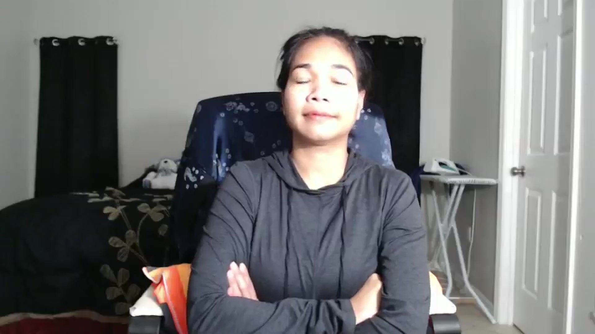 Gallery image thumbnail from Littlekai2025's myfreecams stream on, 01/22/2025, 04:00 image 13 of 20