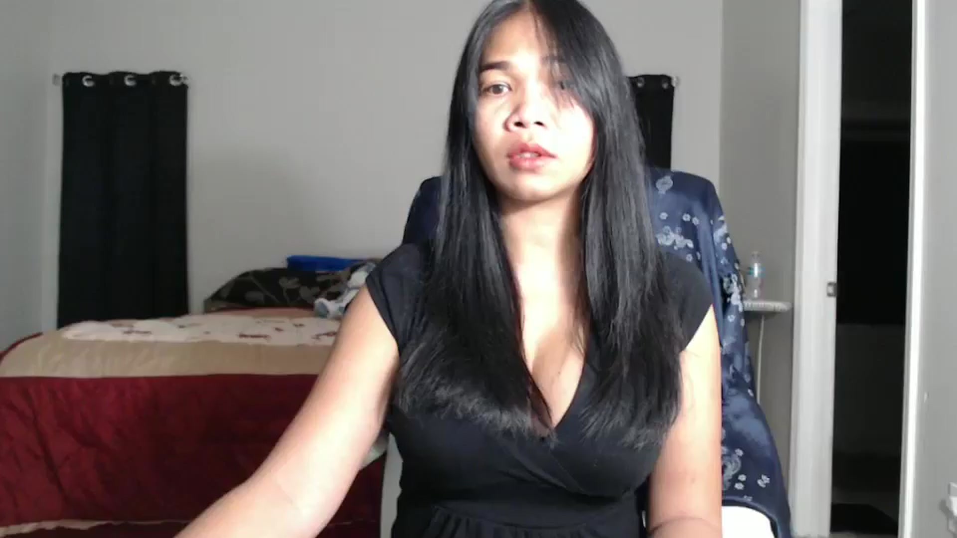 Gallery image thumbnail from Littlekai2025's myfreecams stream on, 02/10/2025, 06:25 image 1 of 20