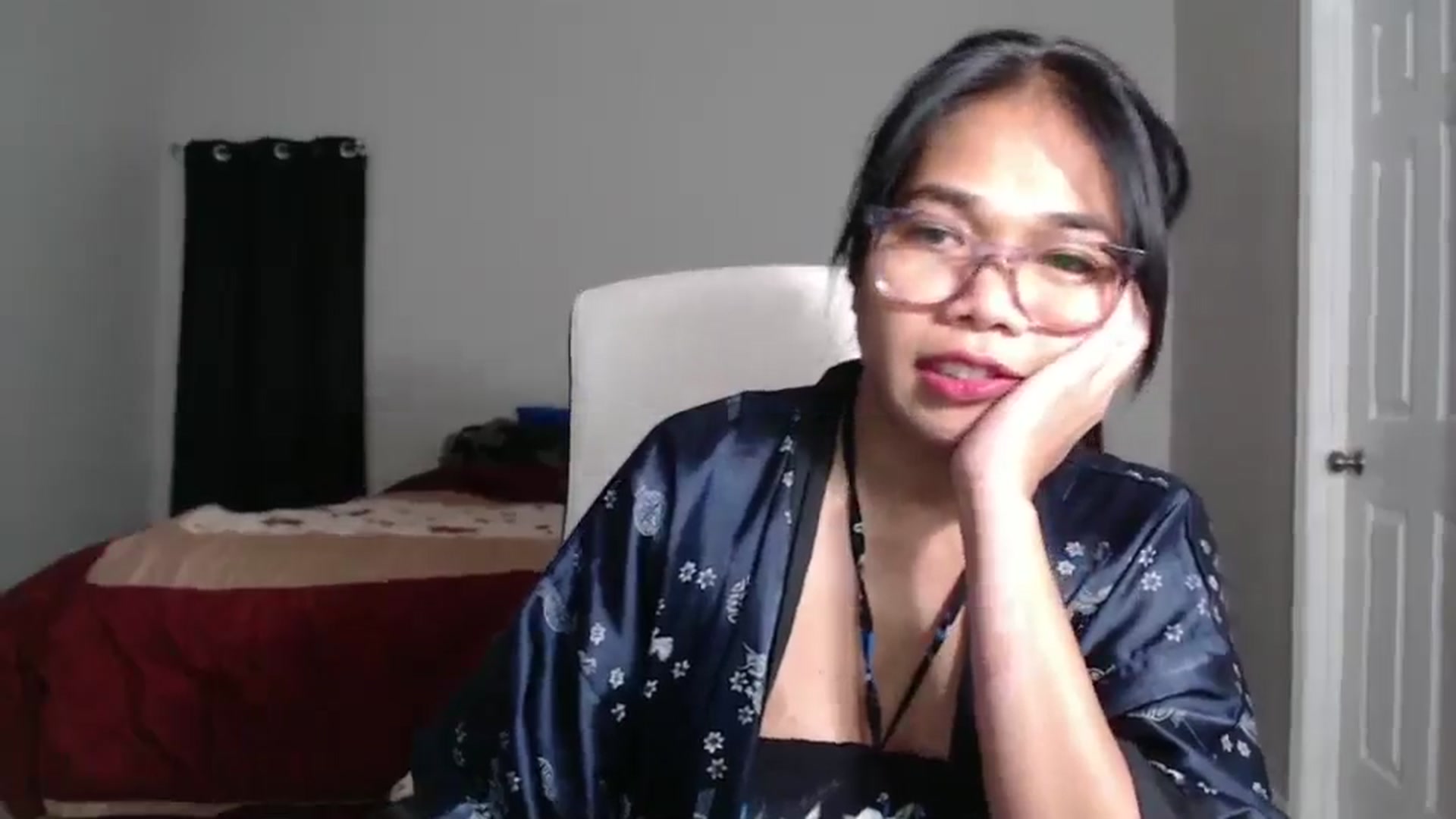 Gallery image thumbnail from Littlekai2025's myfreecams stream on, 02/20/2025, 03:32 image 18 of 20