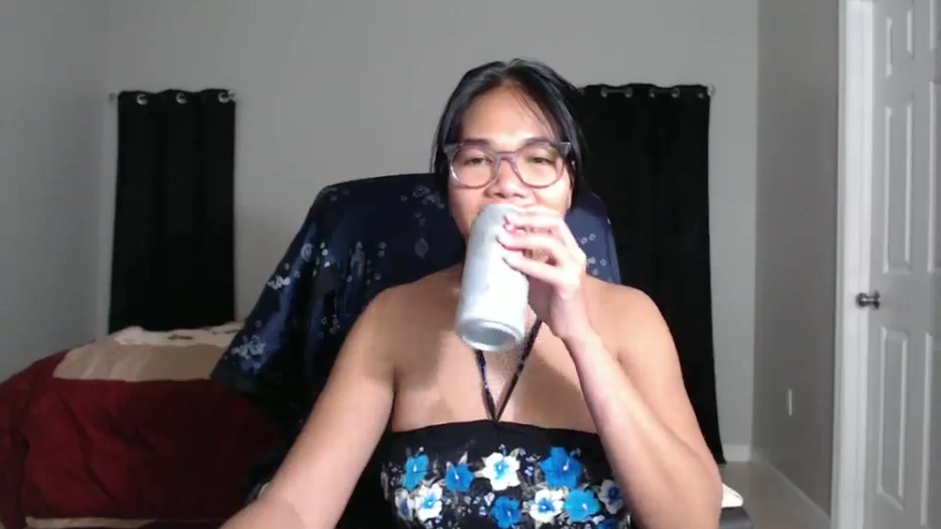 Gallery image thumbnail from Littlekai2025's myfreecams stream on, 02/20/2025, 03:32 image 13 of 20