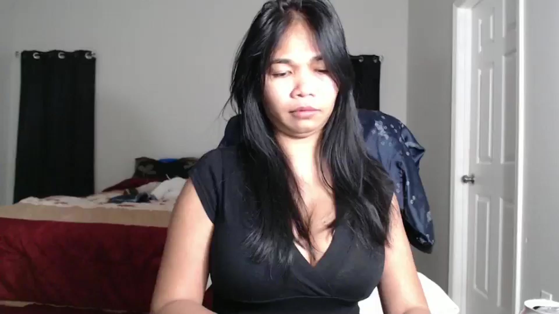 Gallery image thumbnail from Littlekai2025's myfreecams stream on, 02/24/2025, 03:43 image 18 of 20