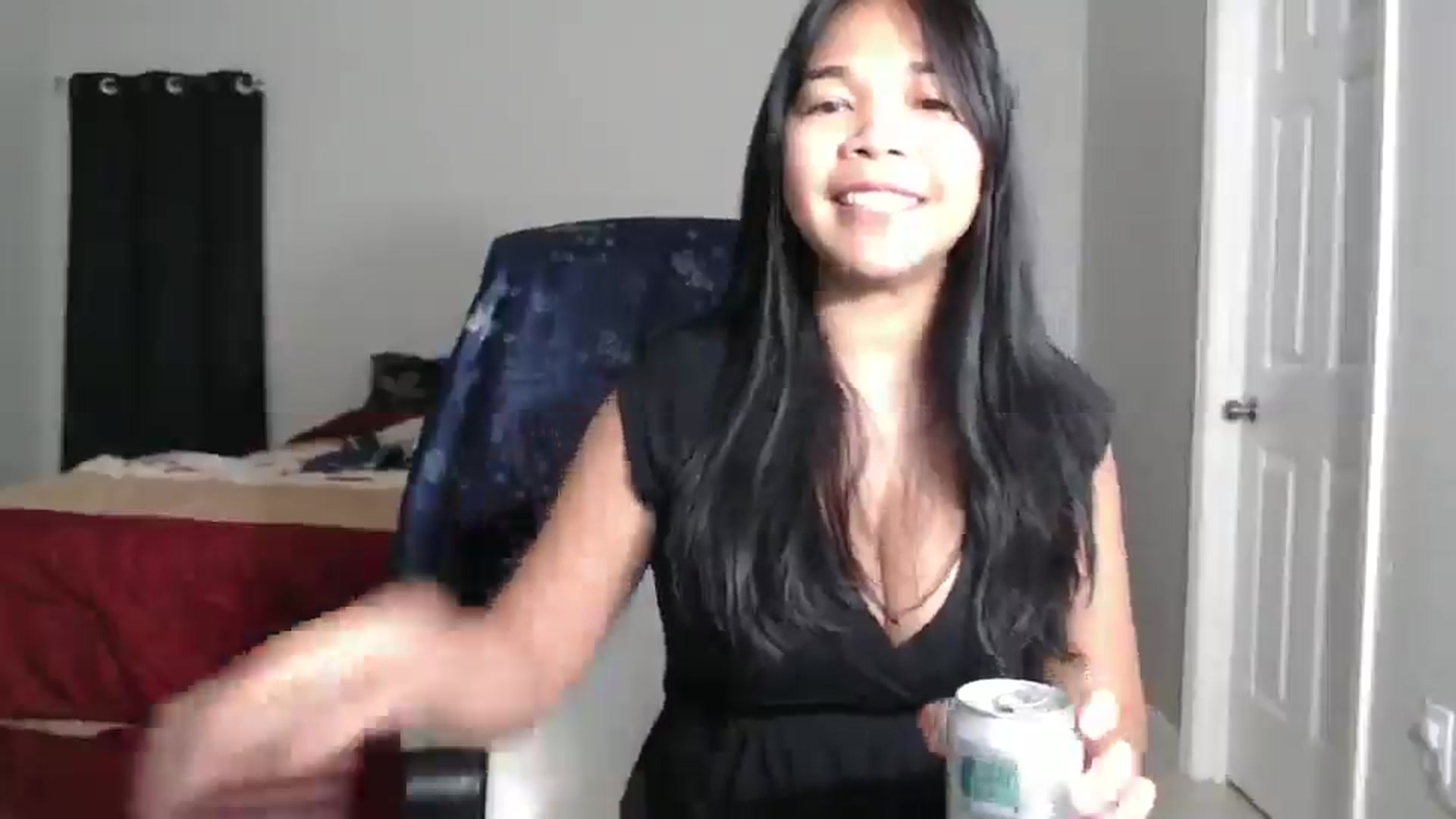 Gallery image thumbnail from Littlekai2025's myfreecams stream on, 02/24/2025, 03:43 image 4 of 20