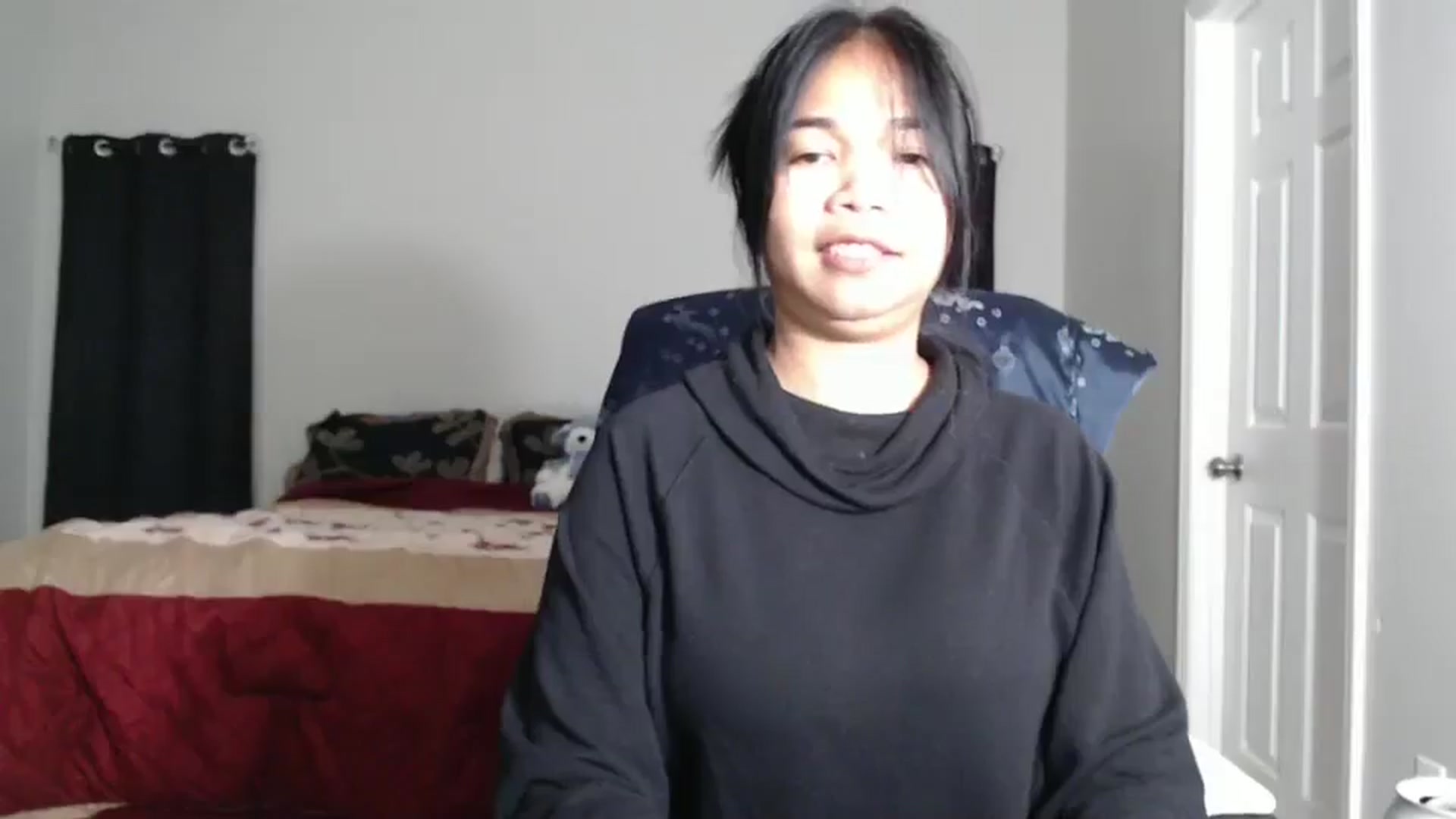 Gallery image thumbnail from Littlekai2025's myfreecams stream on, 02/25/2025, 02:50 image 17 of 20