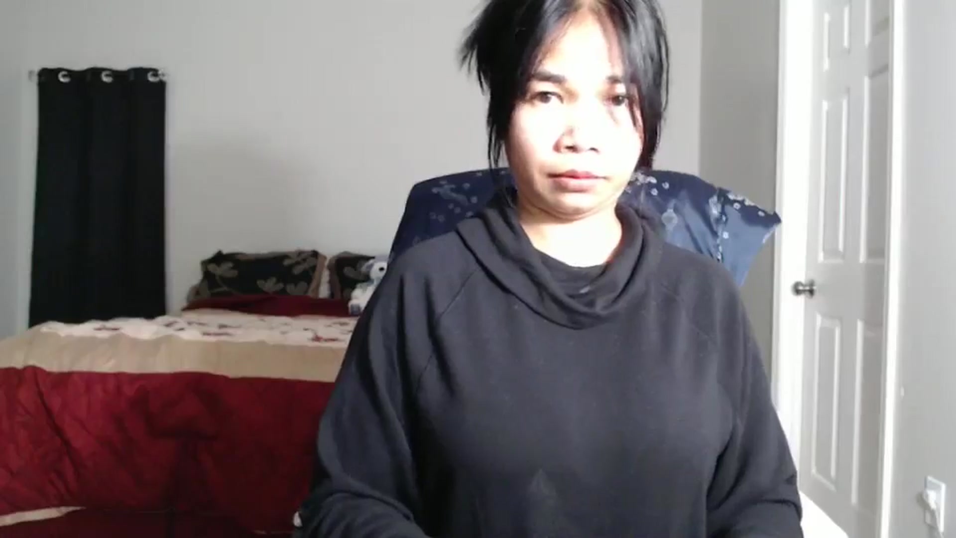Gallery image thumbnail from Littlekai2025's myfreecams stream on, 02/25/2025, 02:50 image 12 of 20