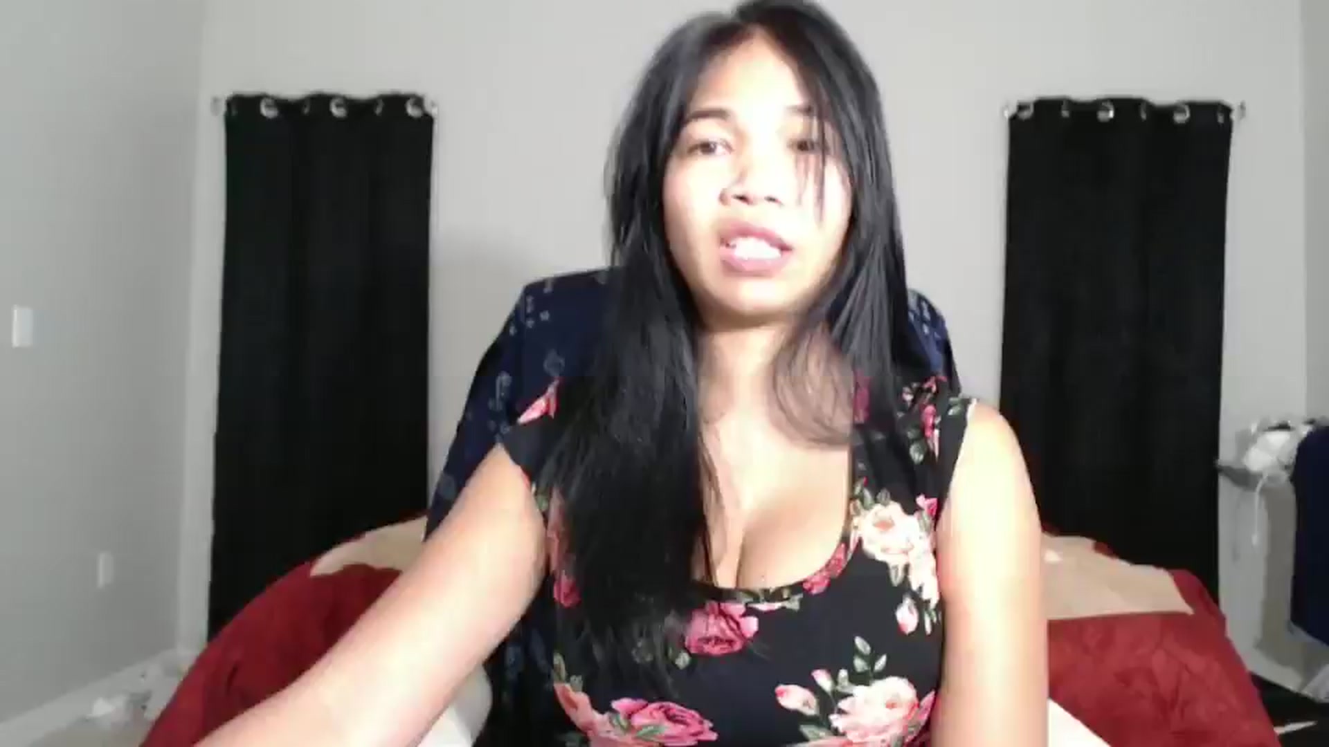 Gallery image thumbnail from Littlekai2025's myfreecams stream on, 03/03/2025, 03:08 image 11 of 20