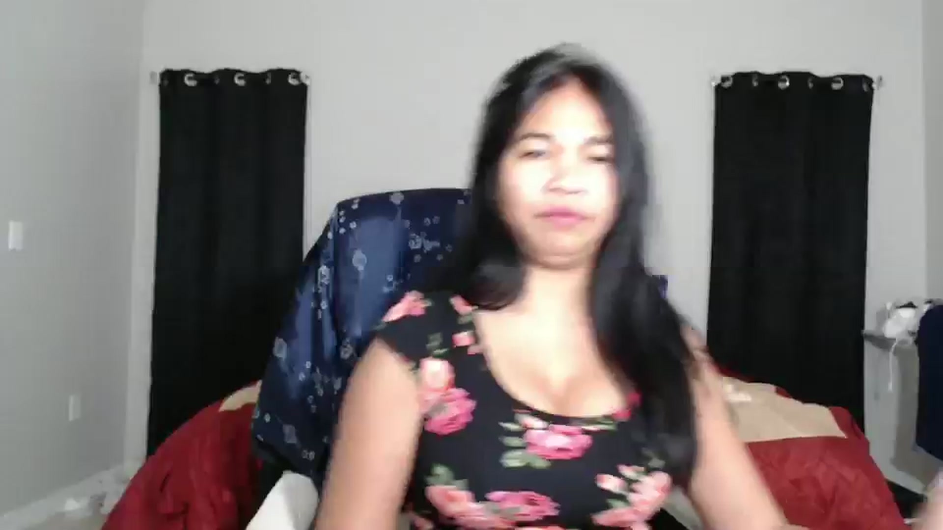 Gallery image thumbnail from Littlekai2025's myfreecams stream on, 03/03/2025, 03:08 image 12 of 20