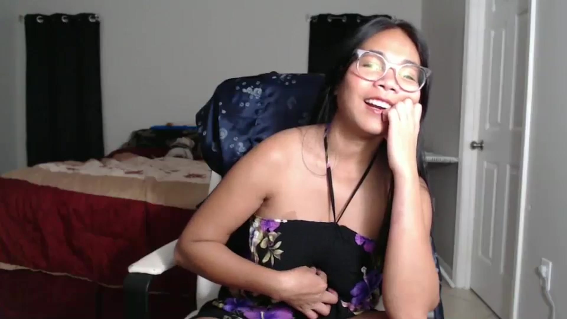 Gallery image thumbnail from Littlekai2025's myfreecams stream on, 03/04/2025, 04:41 image 7 of 20