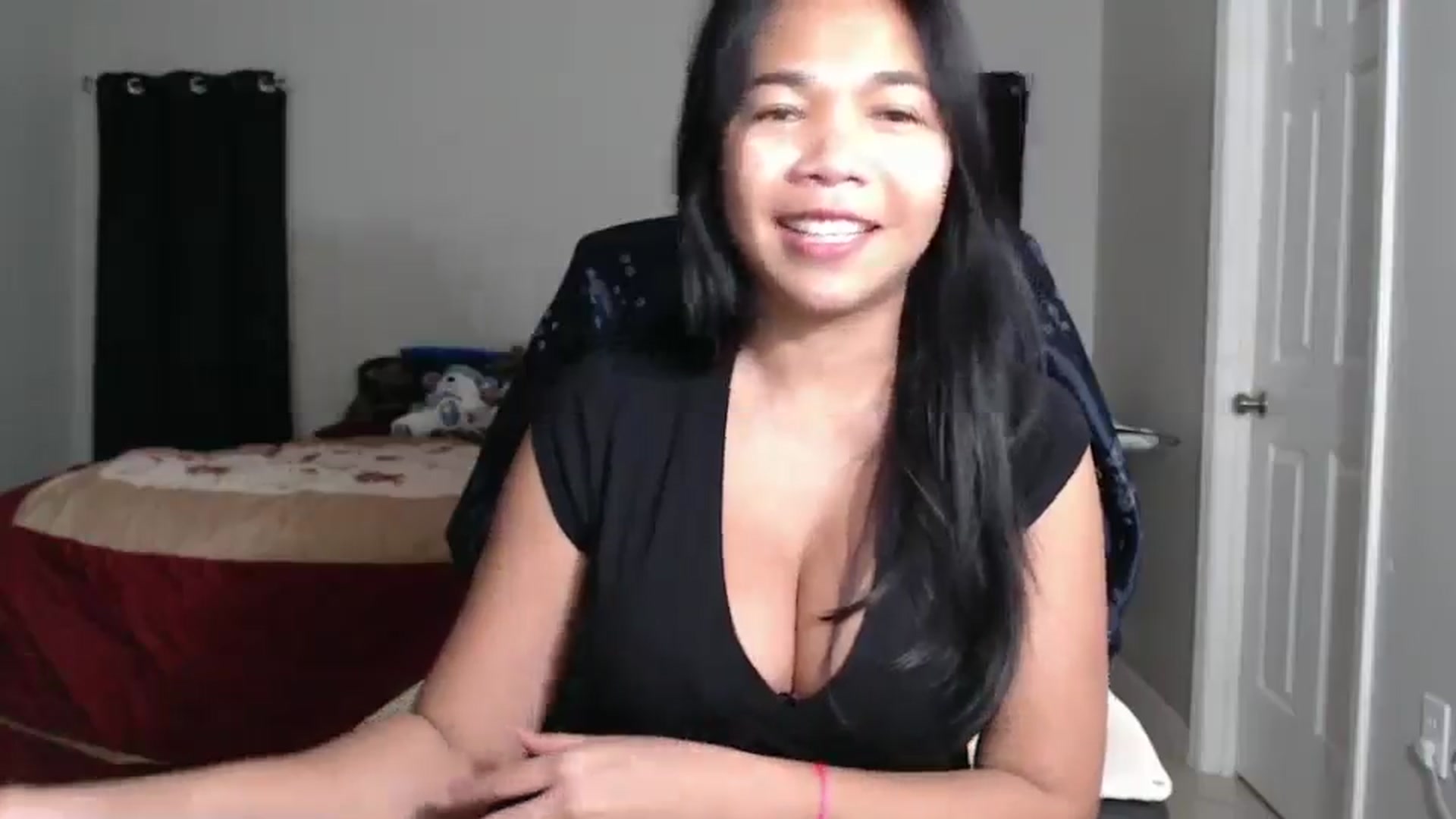 Gallery image thumbnail from Littlekai2025's myfreecams stream on, 03/09/2025, 04:08 image 20 of 20