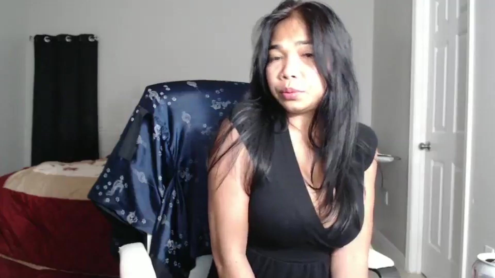 Gallery image thumbnail from Littlekai2025's myfreecams stream on, 03/09/2025, 04:08 image 8 of 20