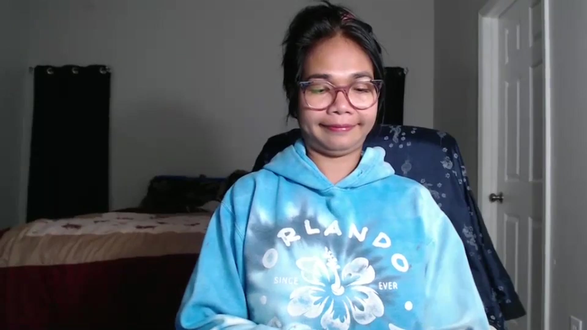 Gallery image thumbnail from Littlekai2025's myfreecams stream on, 03/10/2025, 04:50 image 19 of 20