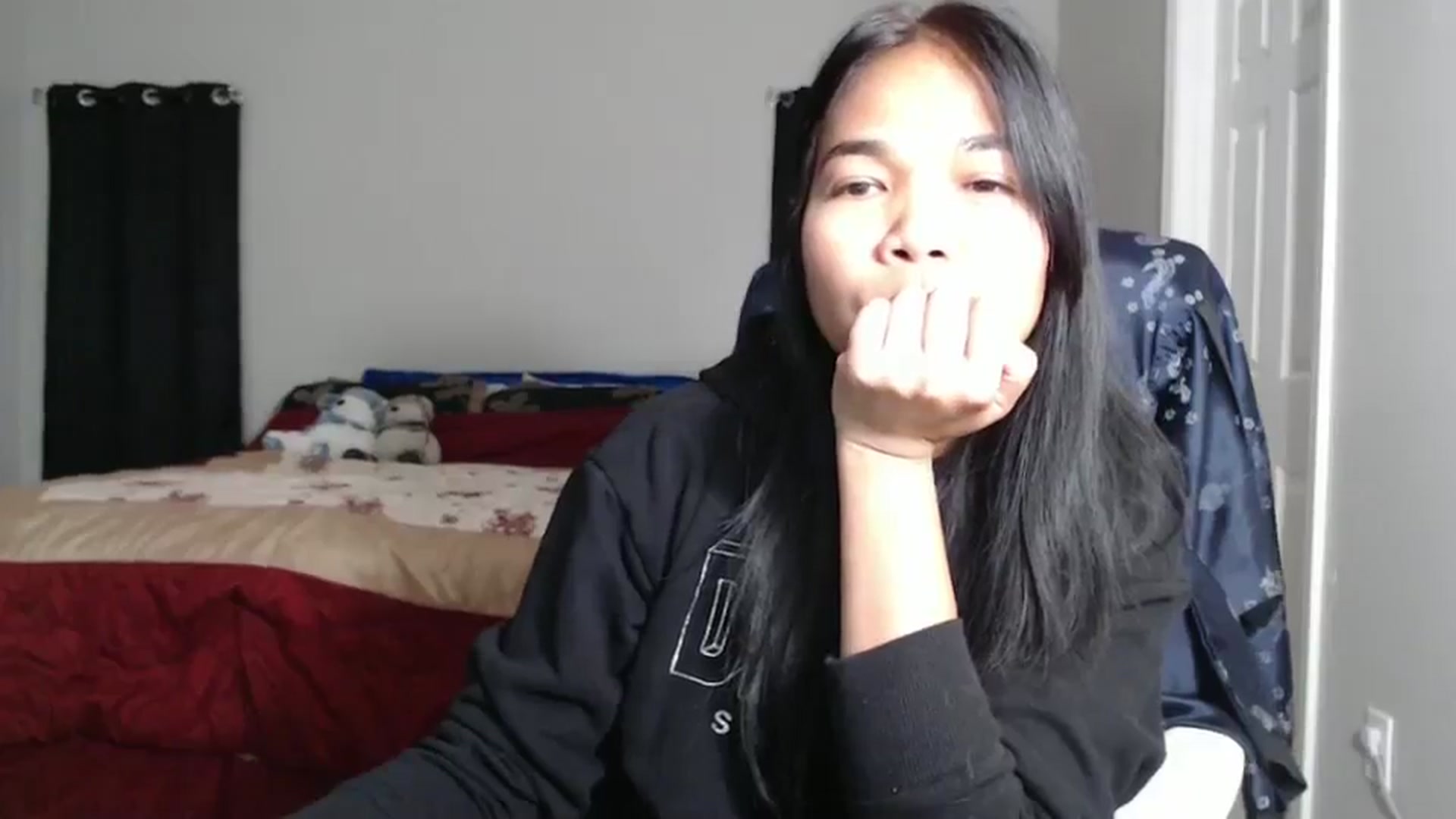 Gallery image thumbnail from Littlekai2025's myfreecams stream on, 03/17/2025, 24:04 image 3 of 20