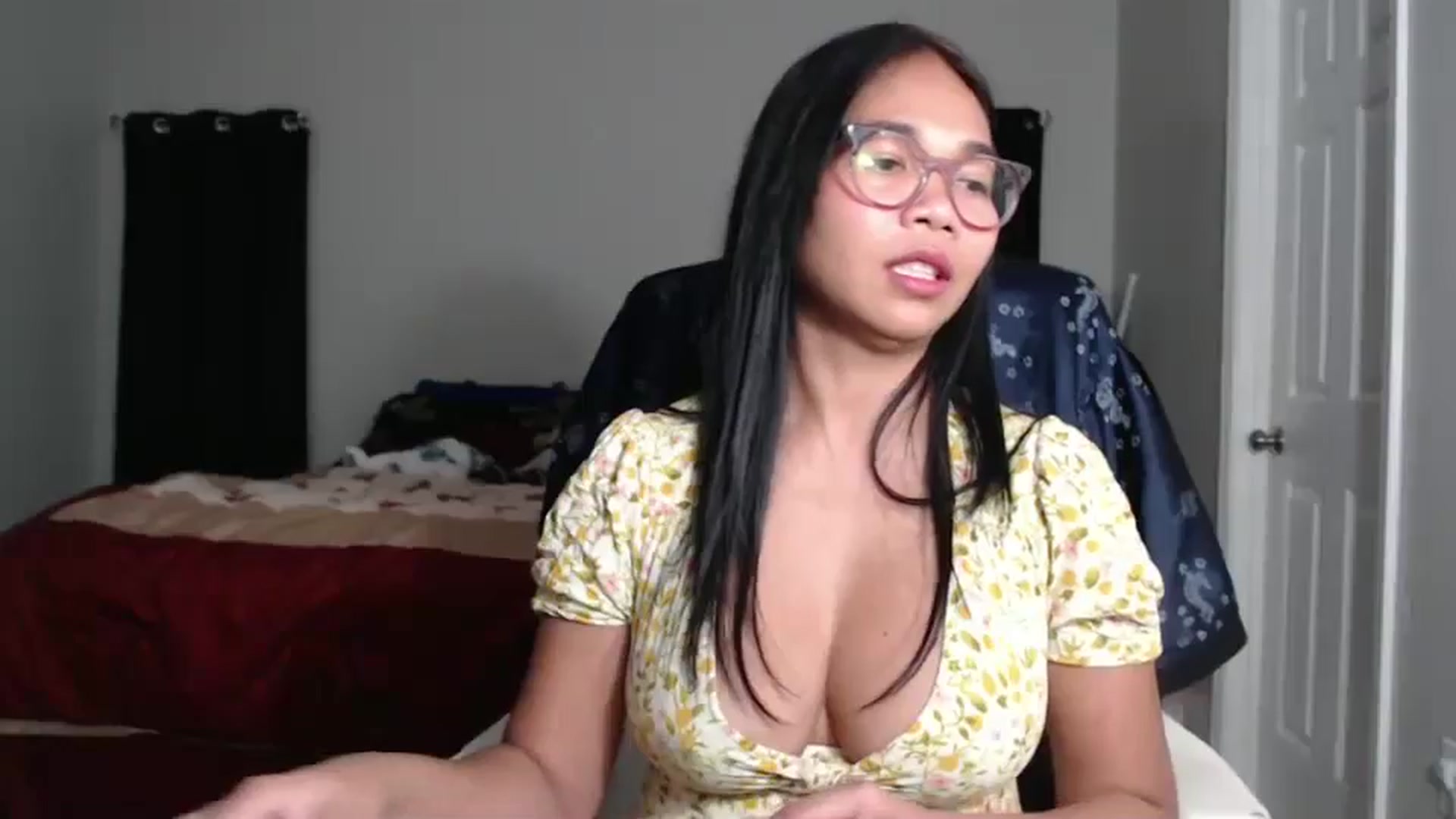 Gallery image thumbnail from Littlekai2025's myfreecams stream on, 03/20/2025, 02:43 image 7 of 20
