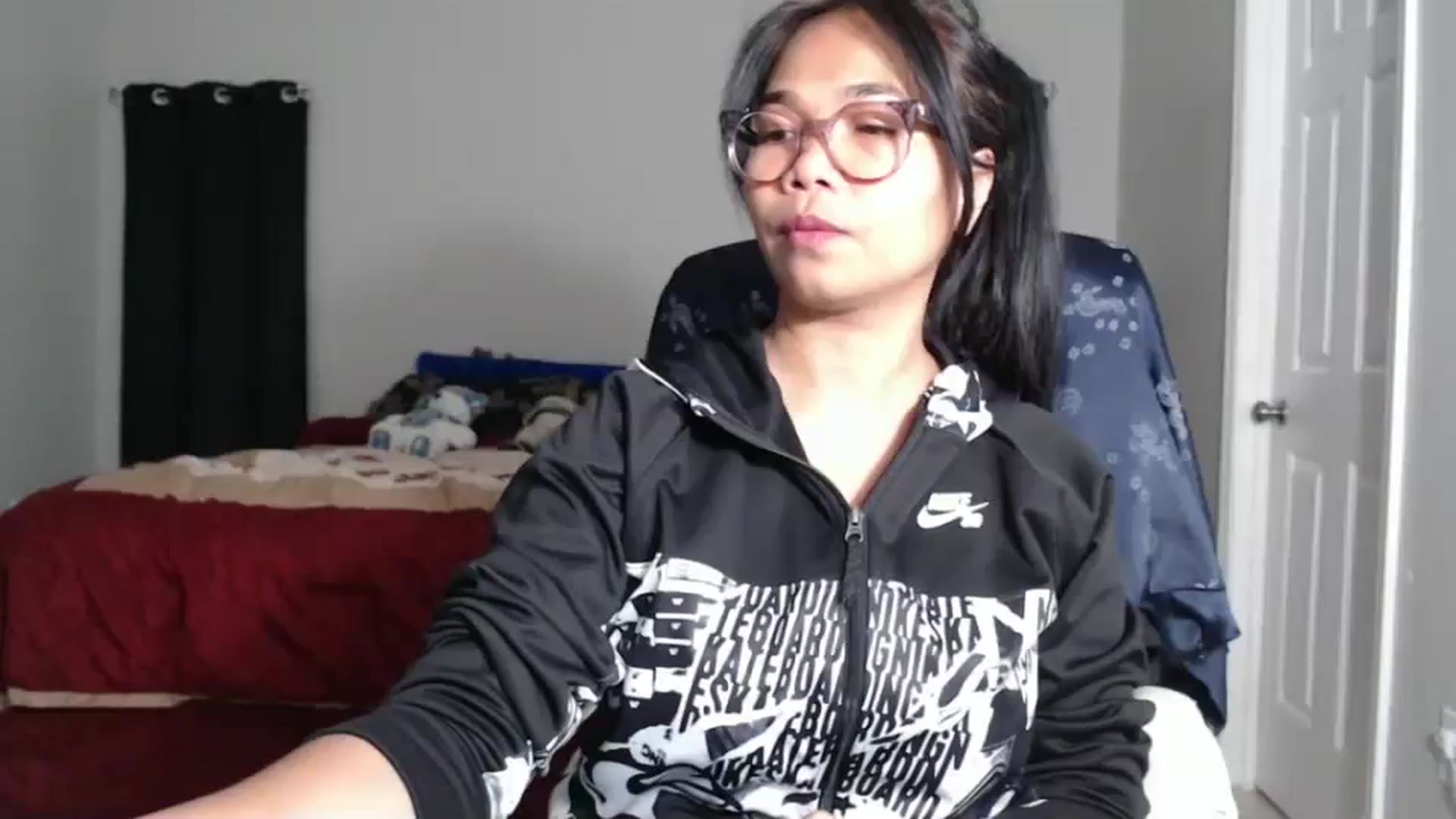 Gallery image thumbnail from Littlekai2025's myfreecams stream on, 03/24/2025, 02:51 image 1 of 20