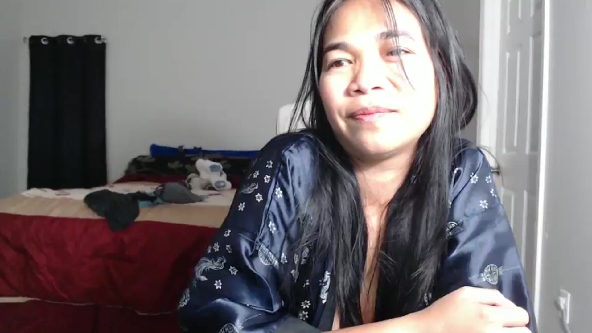 Gallery image thumbnail from Littlekai2025's myfreecams stream on, 03/27/2025, 24:49 image 2 of 20