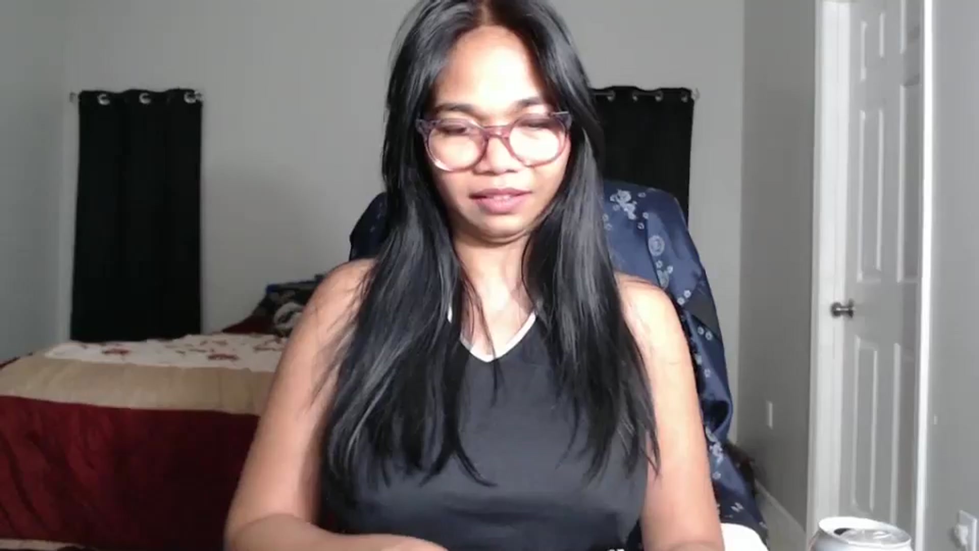 Gallery image thumbnail from Littlekai2025's myfreecams stream on, 03/29/2025, 03:10 image 19 of 20