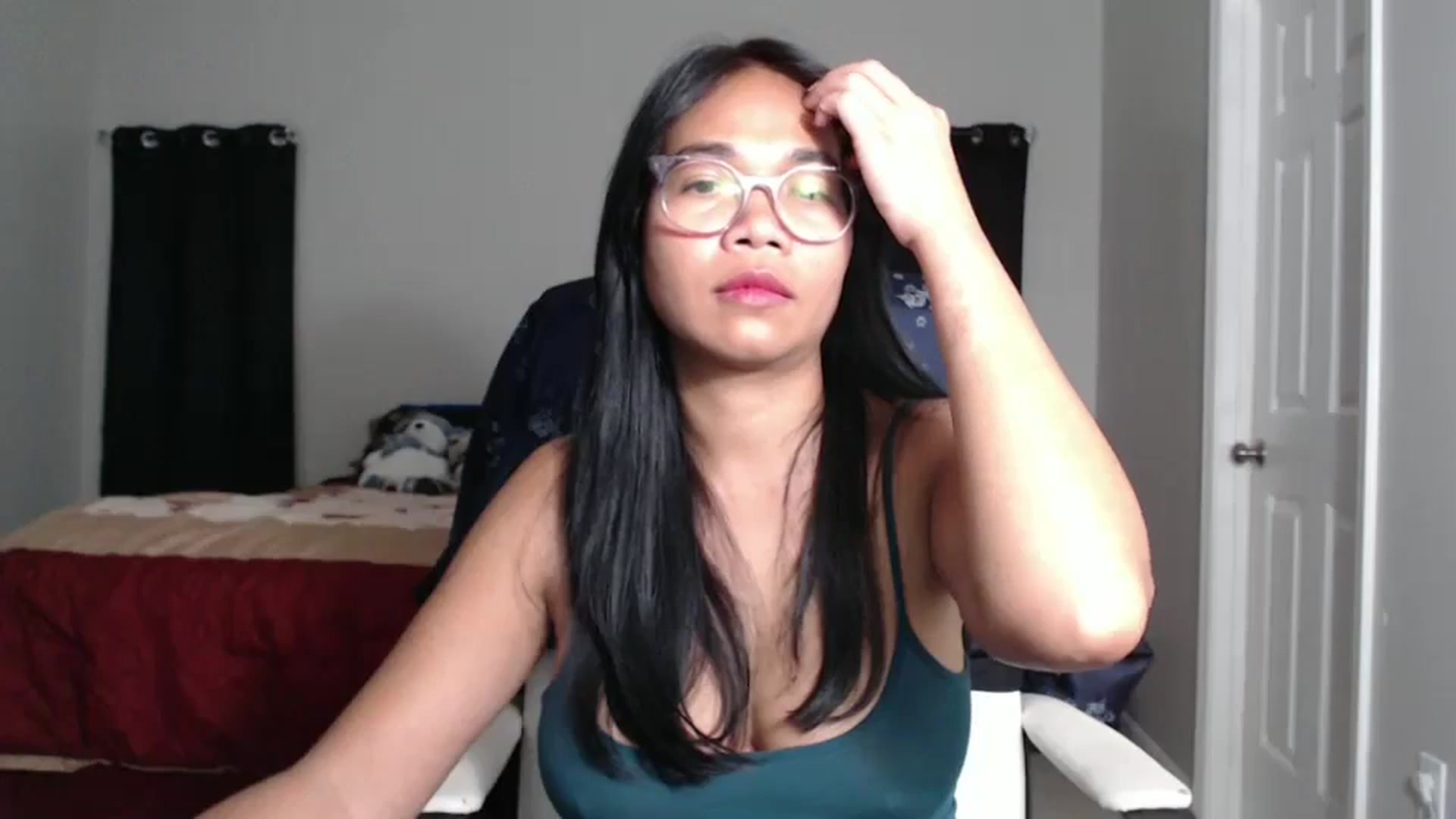 Gallery image thumbnail from Littlekai2025's myfreecams stream on, 04/01/2025, 04:57 image 5 of 20