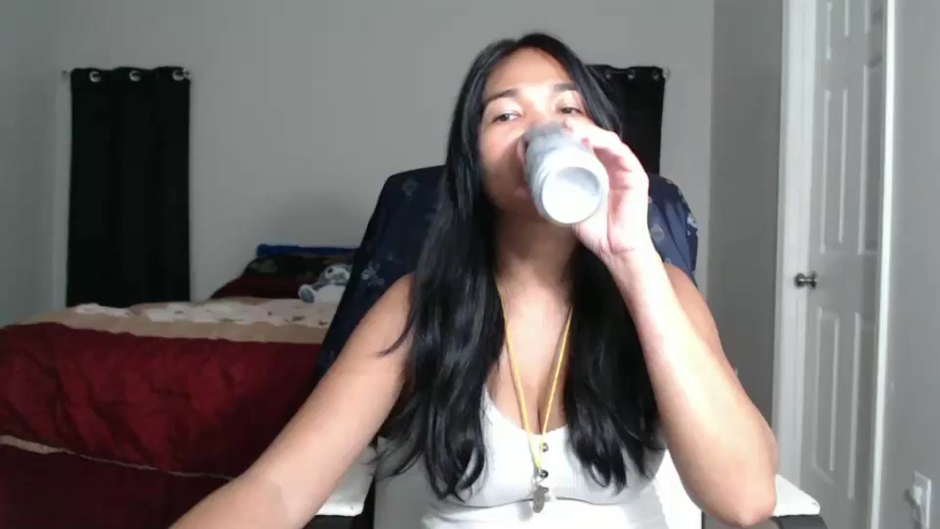 Gallery image thumbnail from Littlekai2025's myfreecams stream on, 04/02/2025, 04:13 image 1 of 20