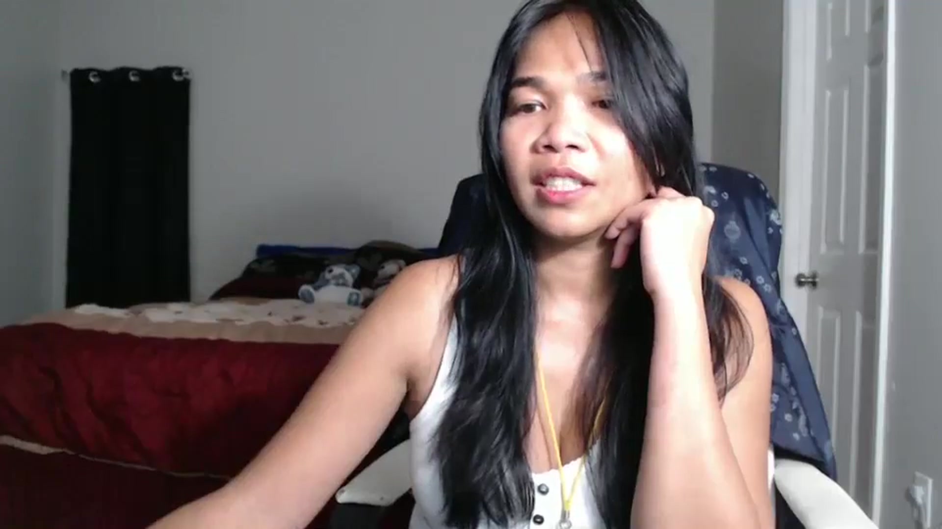 Gallery image thumbnail from Littlekai2025's myfreecams stream on, 04/02/2025, 04:13 image 7 of 20