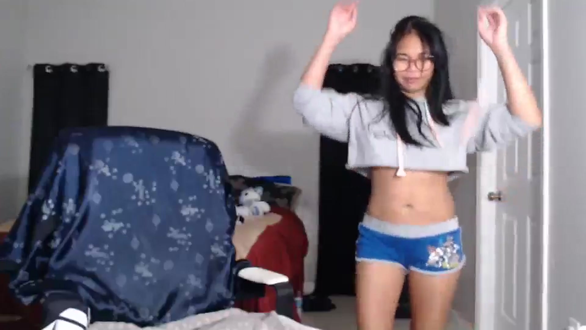 Gallery image thumbnail from Littlekai2025's myfreecams stream on, 04/06/2025, 02:16 image 20 of 20