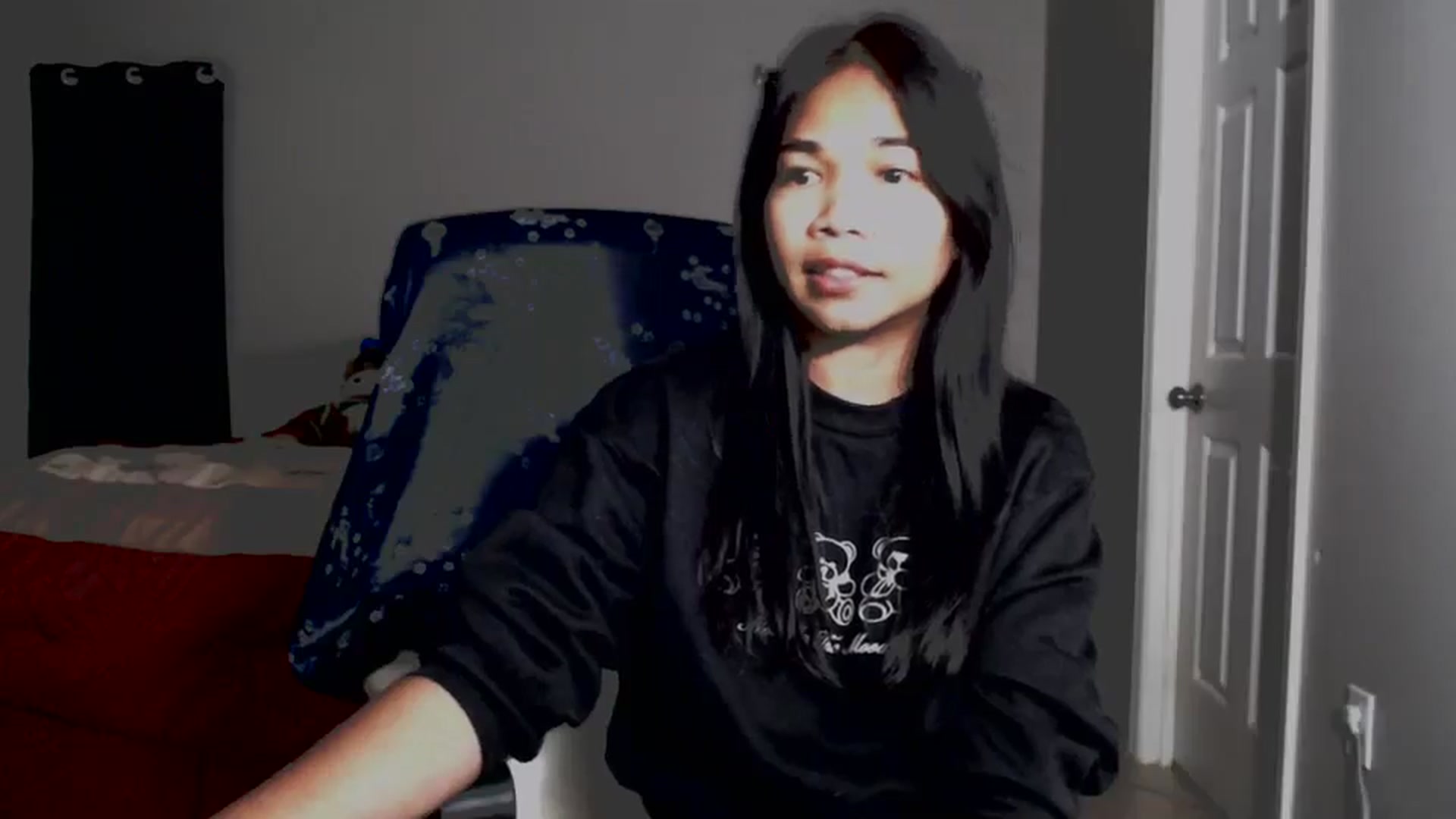 Gallery image thumbnail from Littlekai2025's myfreecams stream on, 04/07/2025, 01:44 image 20 of 20