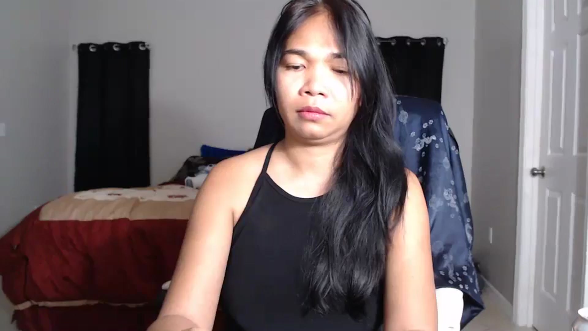 Gallery image thumbnail from Littlekai2025's myfreecams stream on, 04/15/2025, 02:00 image 8 of 20