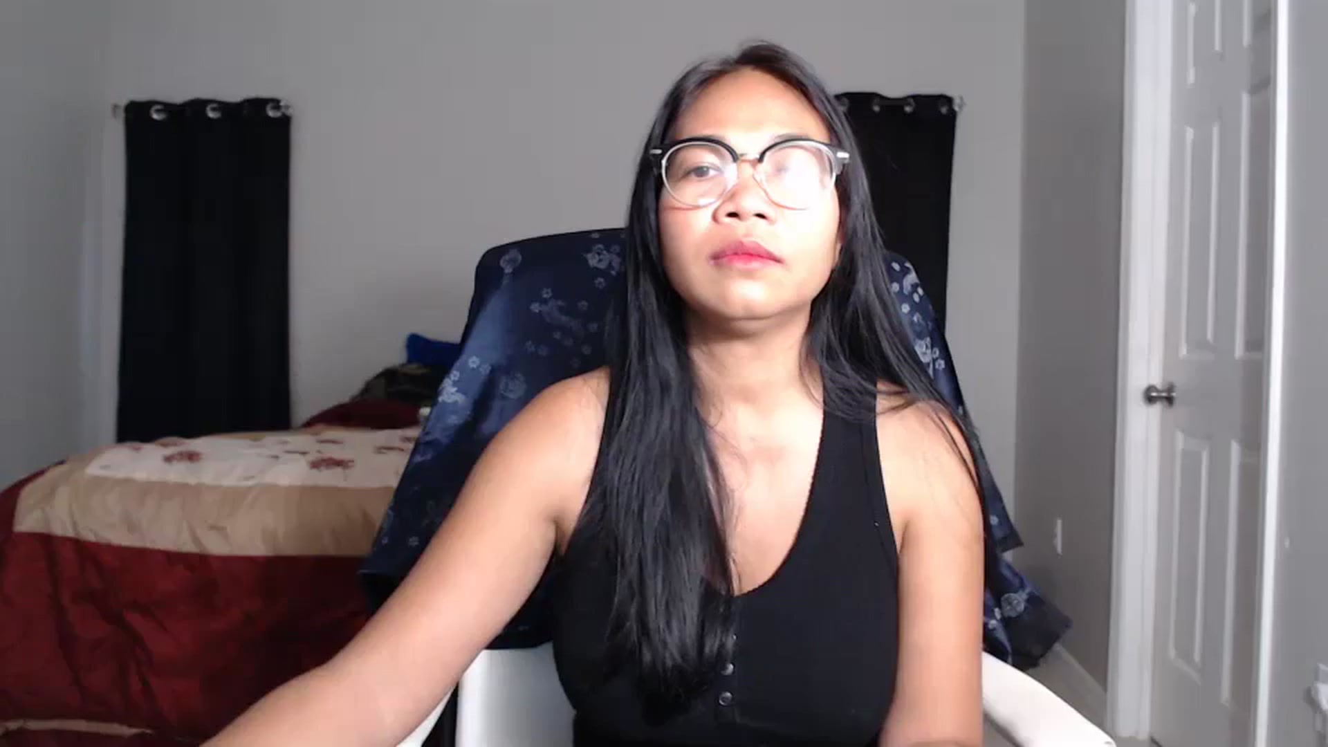 Gallery image thumbnail from Littlekai2025's myfreecams stream on, 04/17/2025, 01:26 image 6 of 20