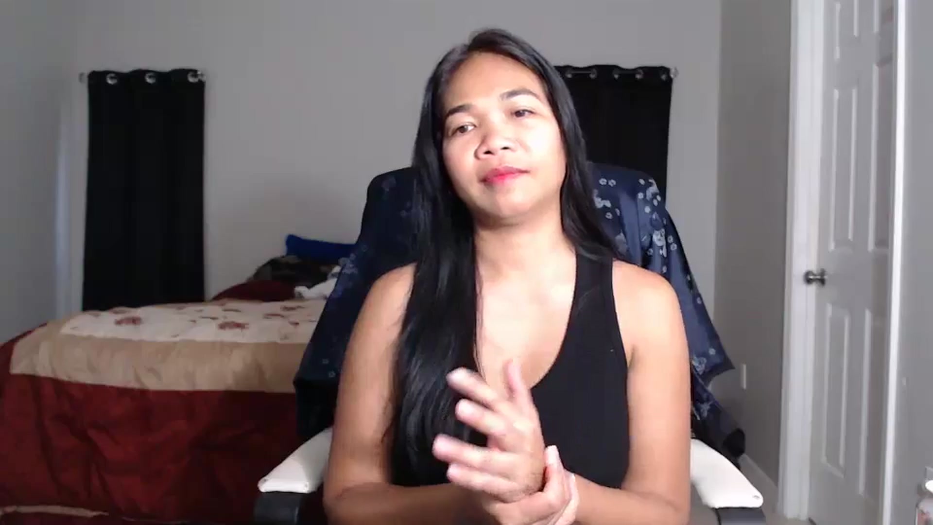 Gallery image thumbnail from Littlekai2025's myfreecams stream on, 04/17/2025, 01:26 image 3 of 20