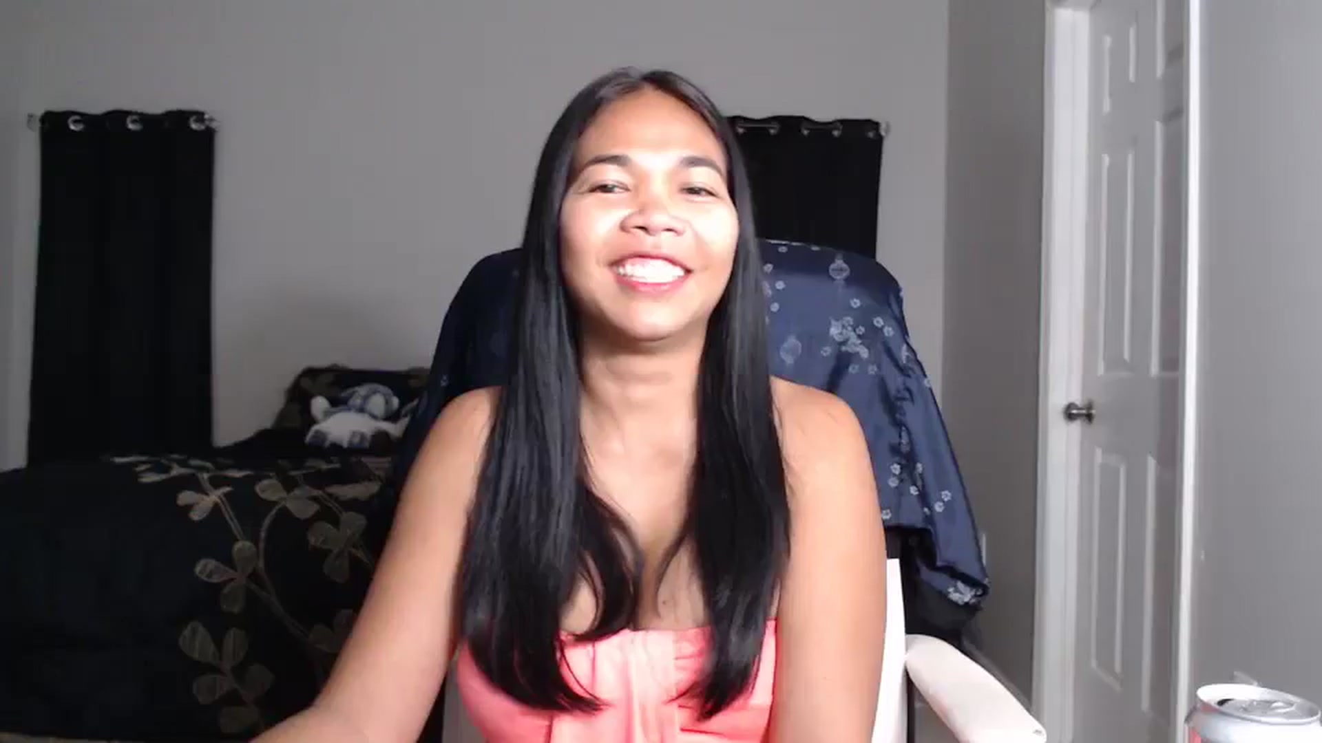 Gallery image thumbnail from Littlekai2025's myfreecams stream on, 04/23/2025, 04:05 image 11 of 20
