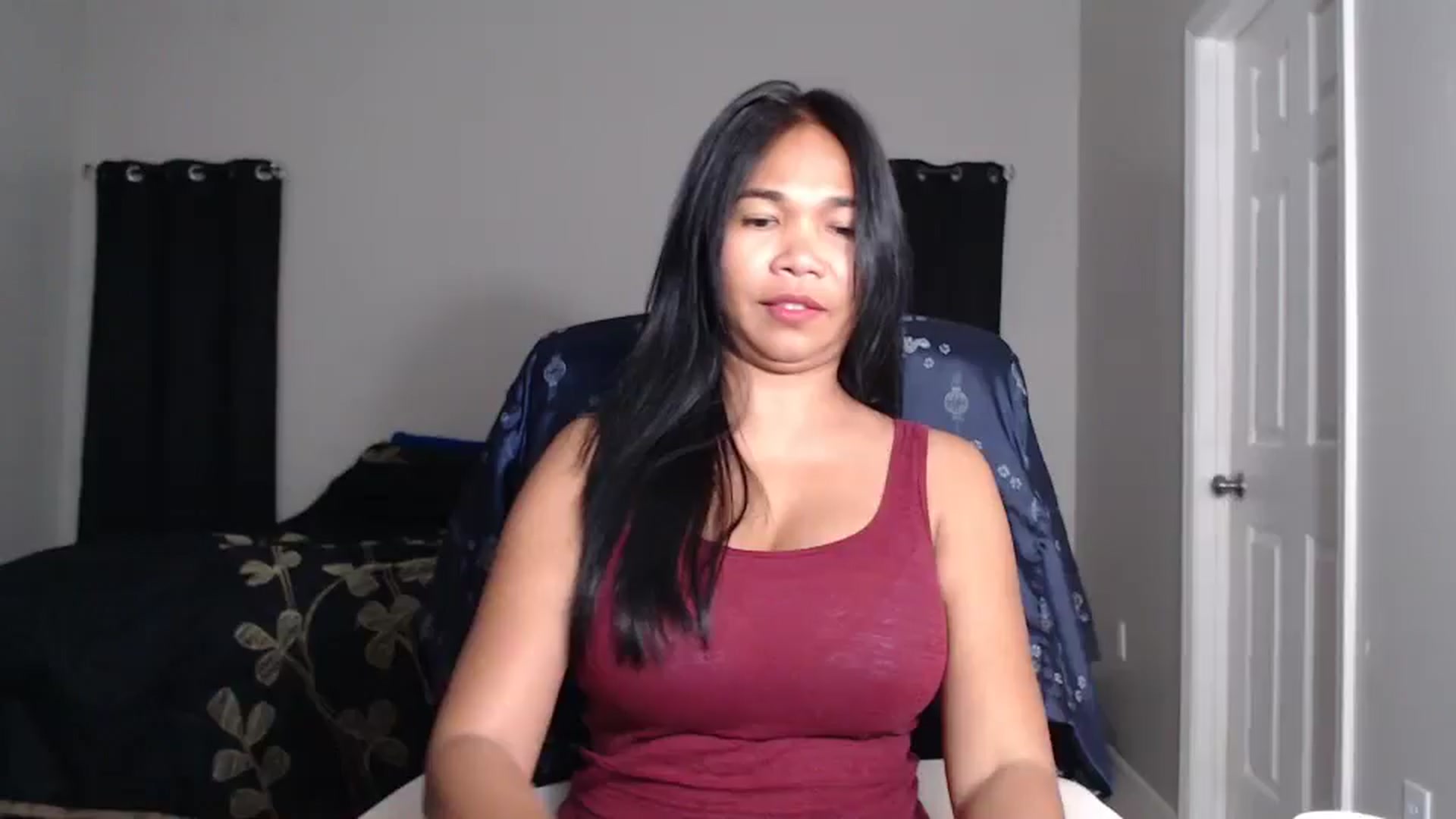 Gallery image thumbnail from Littlekai2025's myfreecams stream on, 04/24/2025, 02:41 image 1 of 20