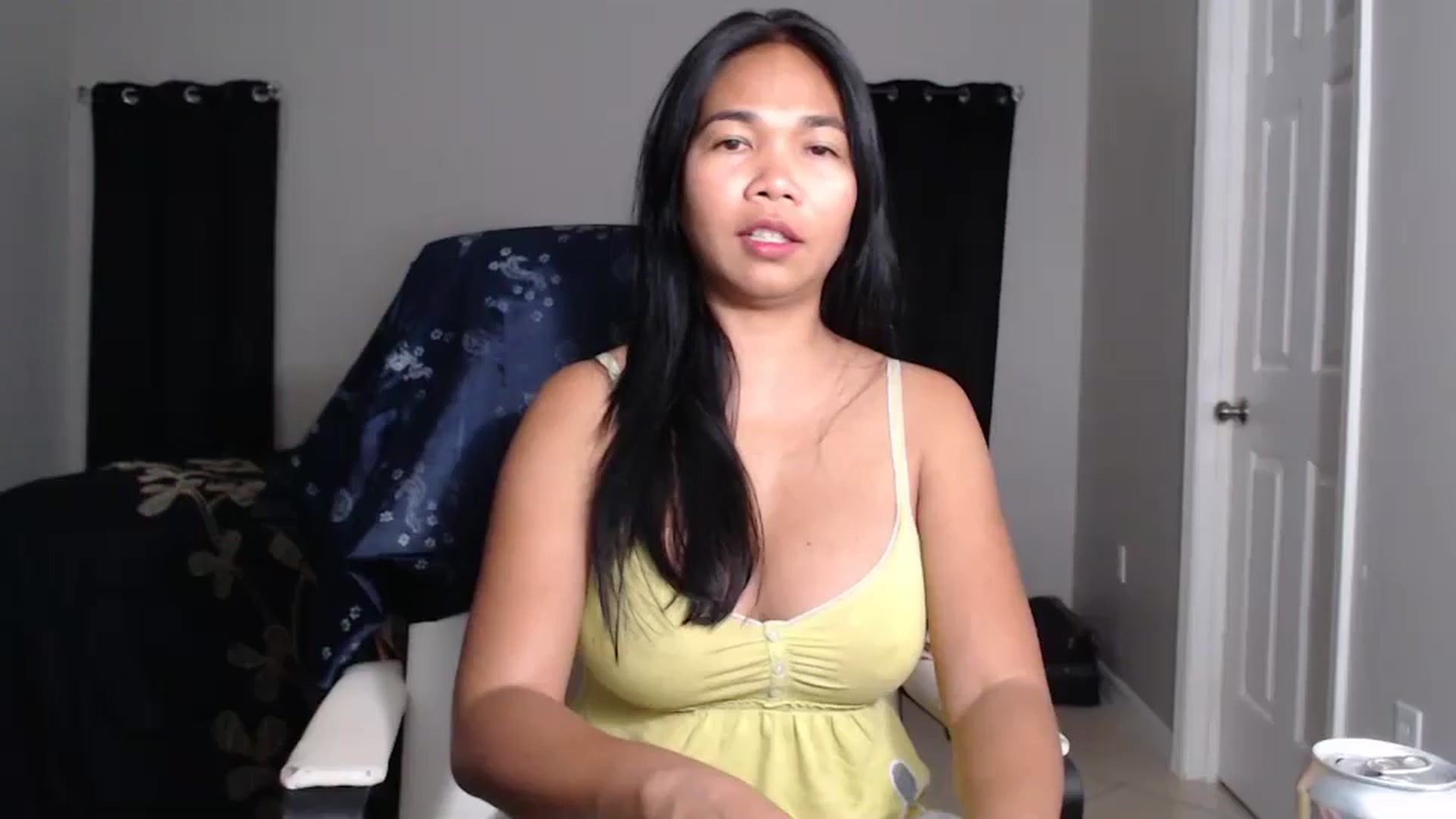 Gallery image thumbnail from Littlekai2025's myfreecams stream on, 04/26/2025, 01:12 image 6 of 20