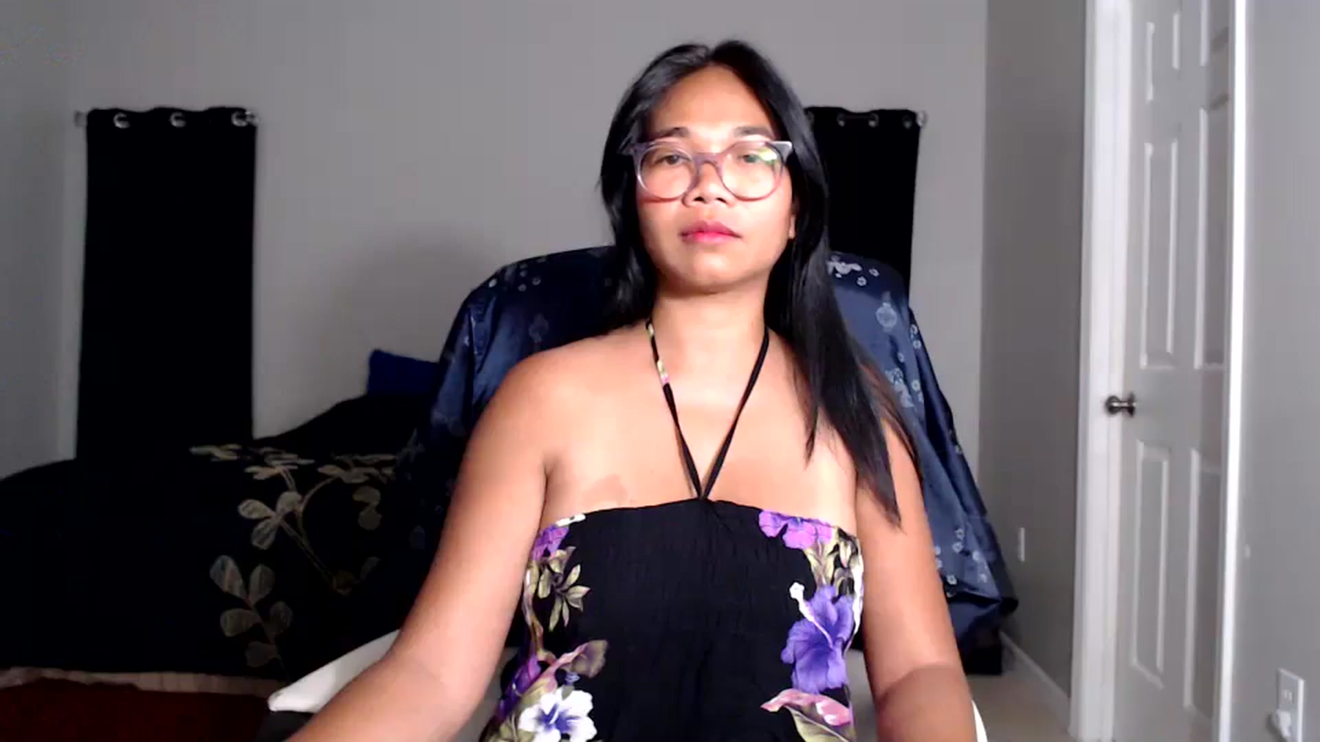Gallery image thumbnail from Littlekai2025's myfreecams stream on, 05/05/2025, 03:26 image 5 of 20