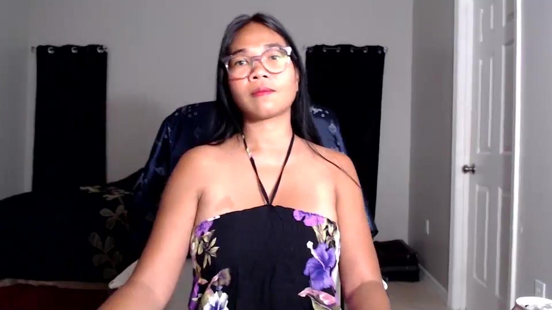 Gallery image thumbnail from Littlekai2025's myfreecams stream on, 05/05/2025, 03:26 image 3 of 20