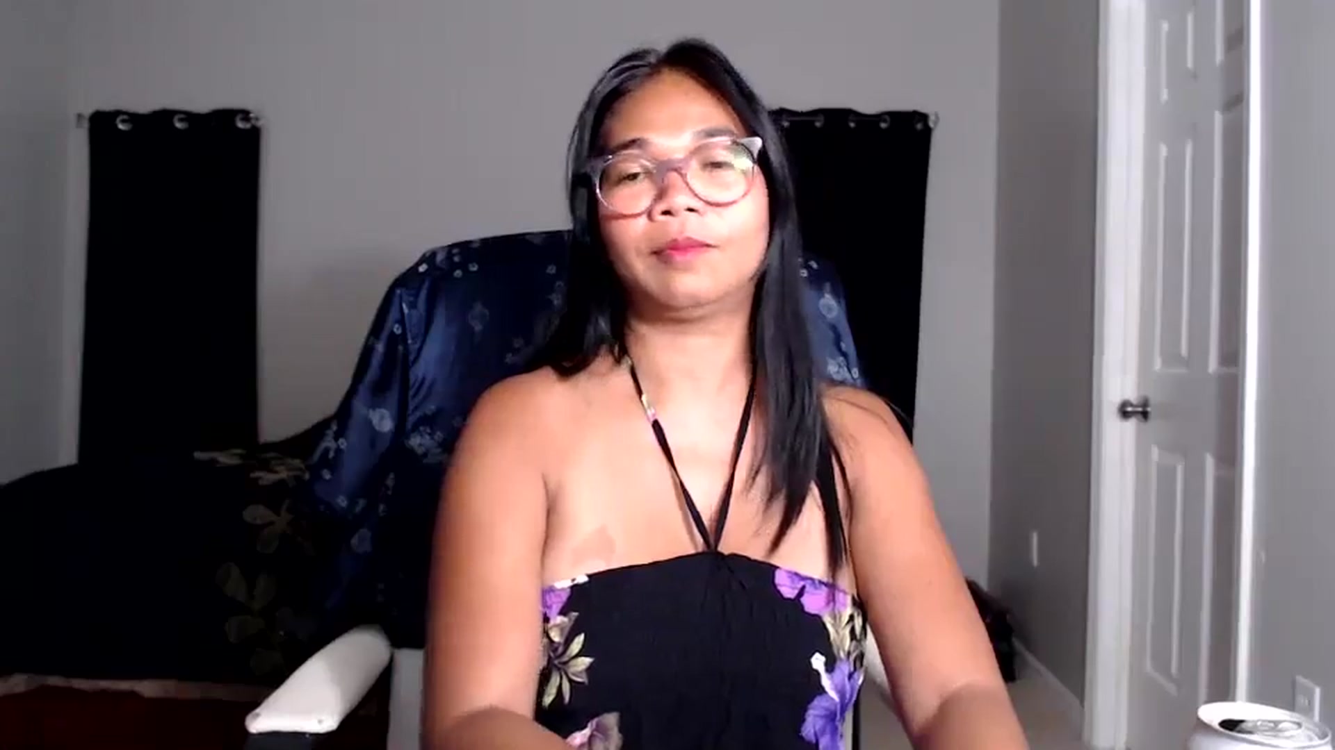 Gallery image thumbnail from Littlekai2025's myfreecams stream on, 05/05/2025, 03:26 image 7 of 20