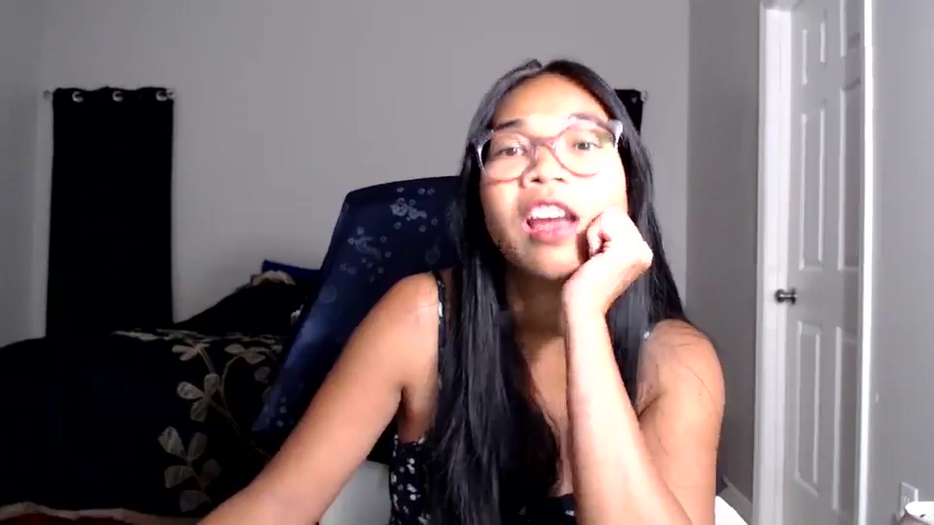 Gallery image thumbnail from Littlekai2025's myfreecams stream on, 05/10/2025, 01:34 image 8 of 20