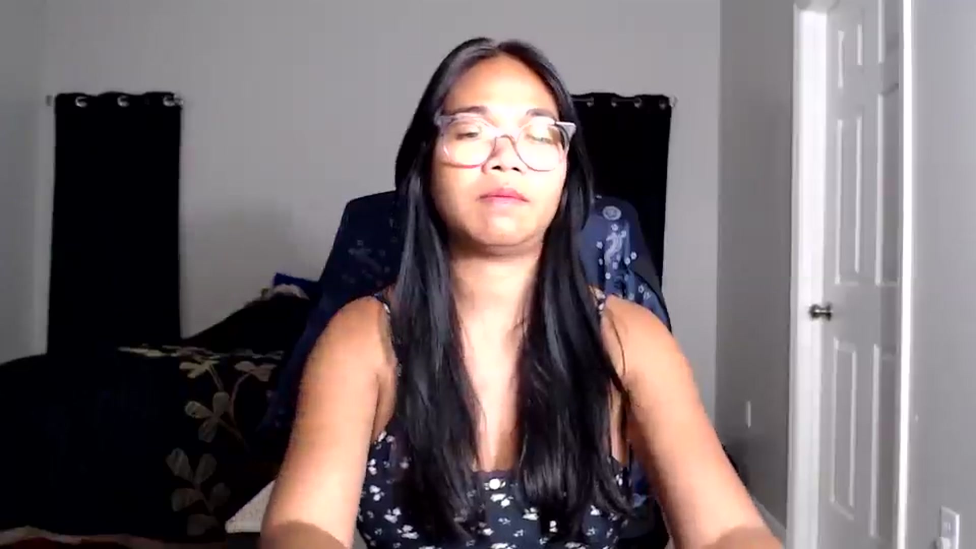 Gallery image thumbnail from Littlekai2025's myfreecams stream on, 05/10/2025, 01:34 image 20 of 20