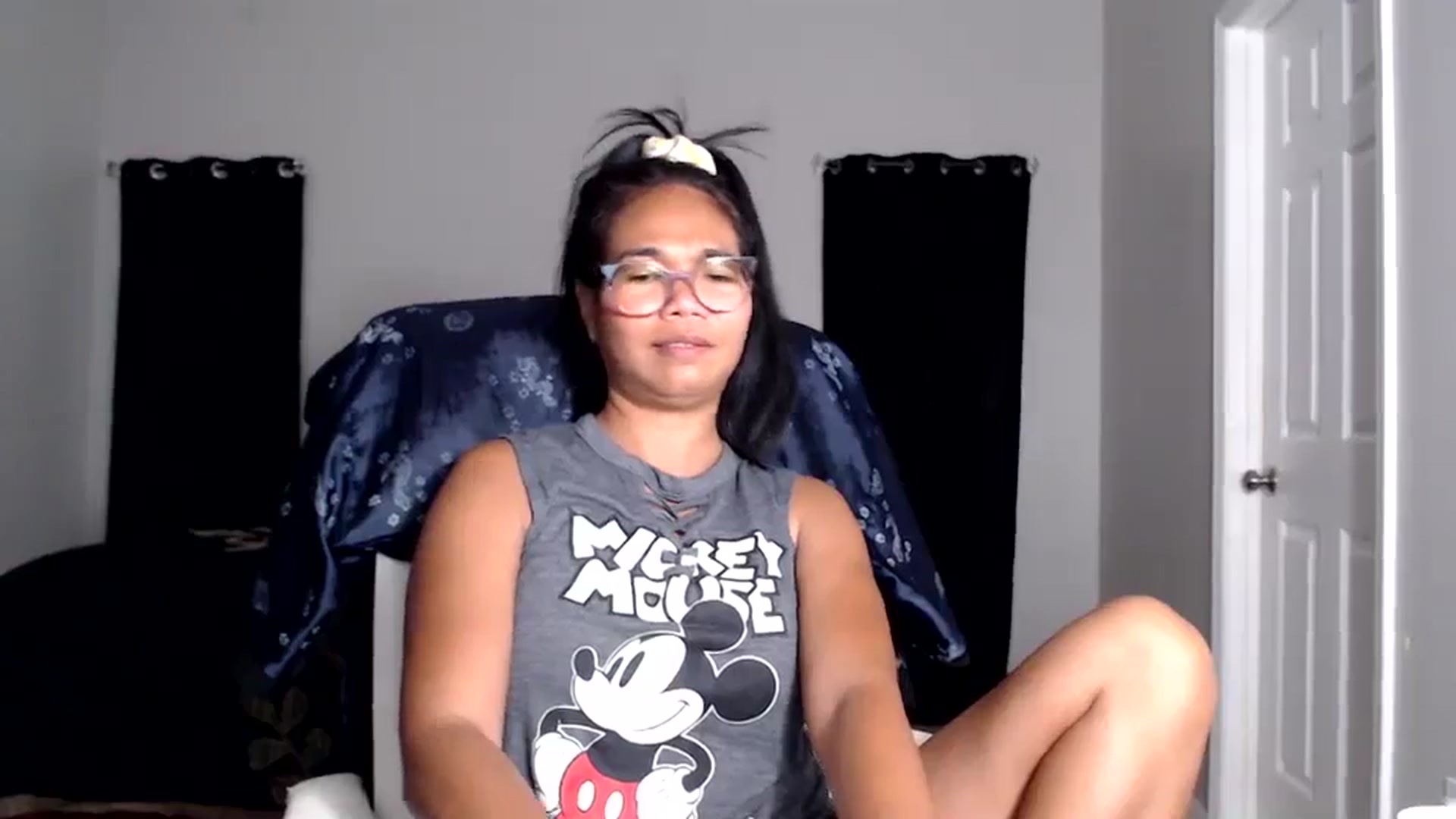 Gallery image thumbnail from Littlekai2025's myfreecams stream on, 05/13/2025, 02:48 image 8 of 20