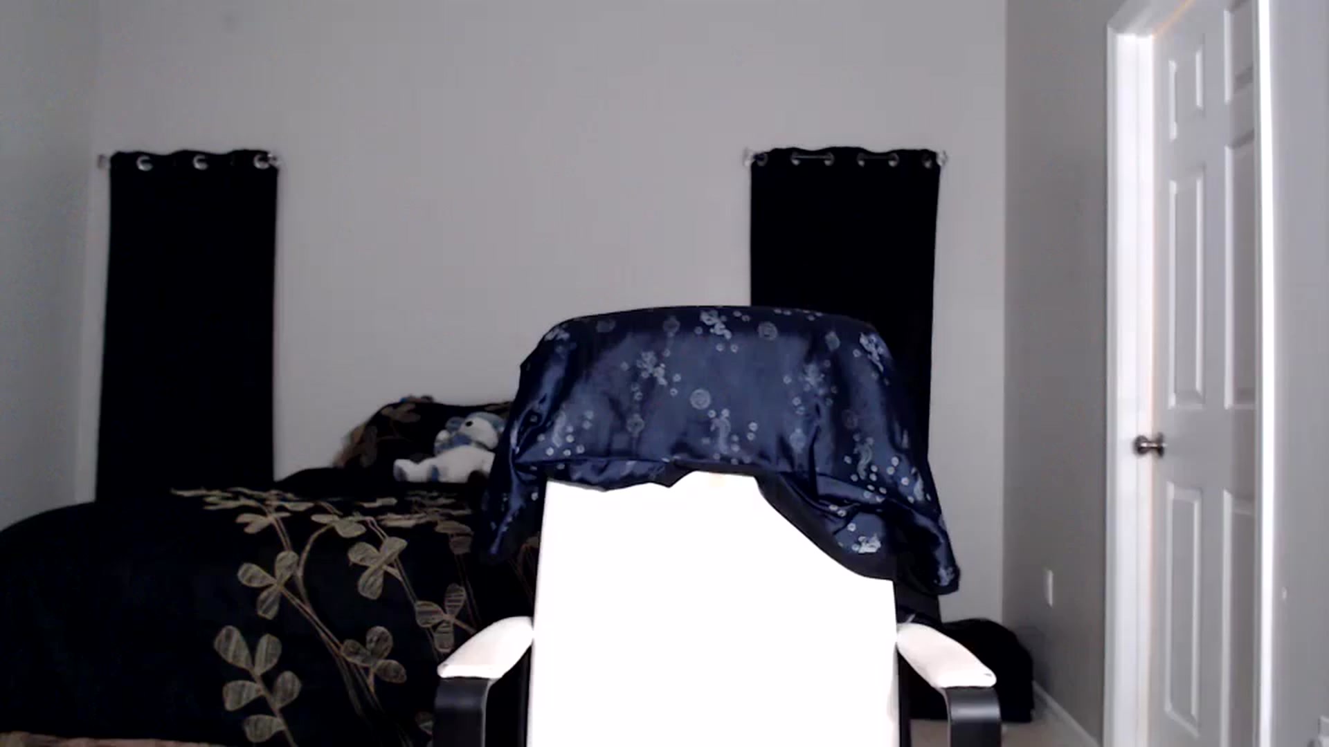 Gallery image thumbnail from Littlekai2025's myfreecams stream on, 05/13/2025, 02:48 image 19 of 20