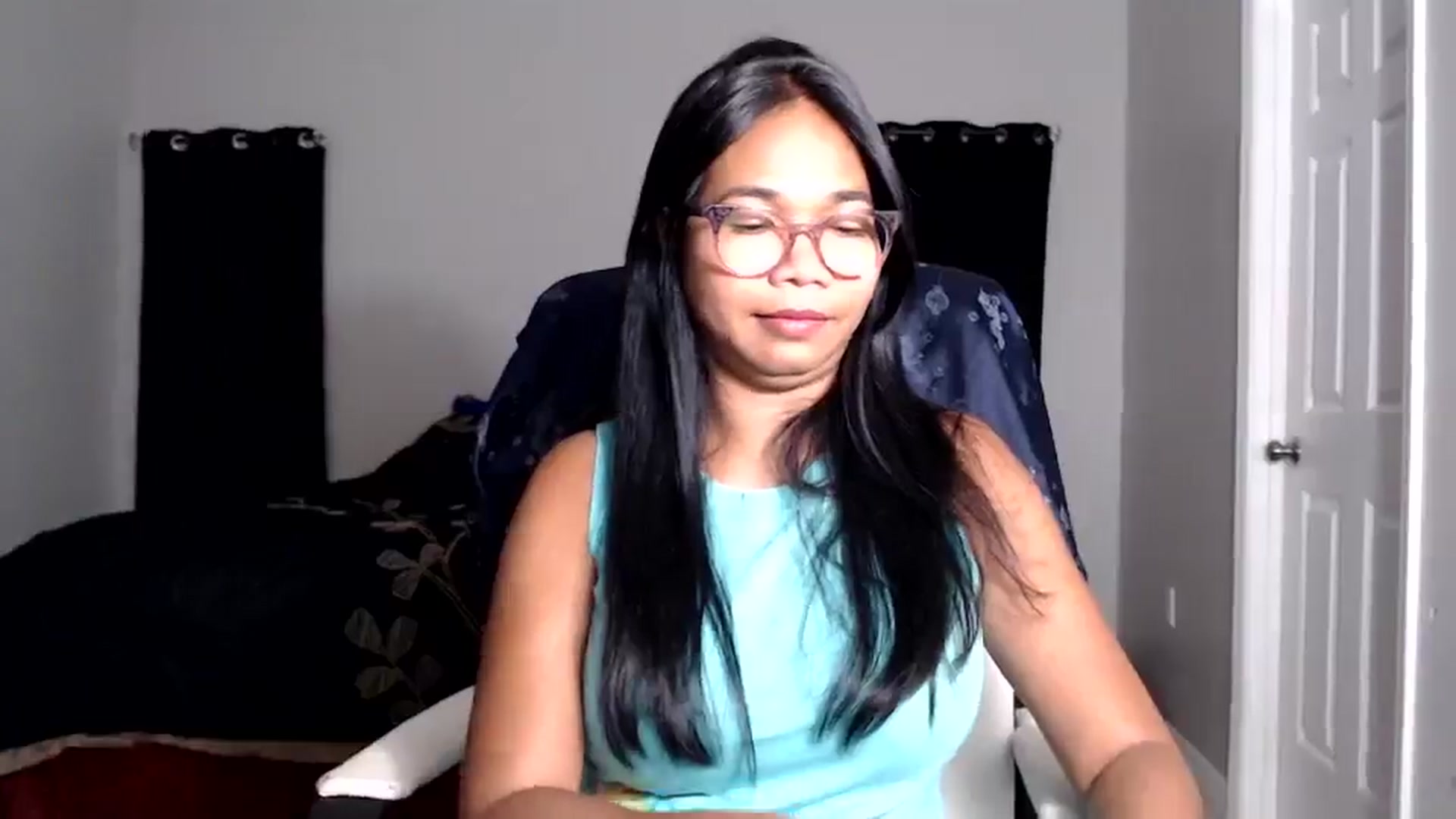 Gallery image thumbnail from Littlekai2025's myfreecams stream on, 05/15/2025, 03:46 image 10 of 20