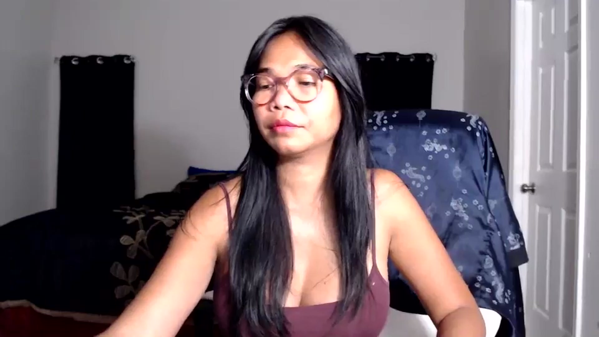 Gallery image thumbnail from Littlekai2025's myfreecams stream on, 05/16/2025, 03:11 image 3 of 20