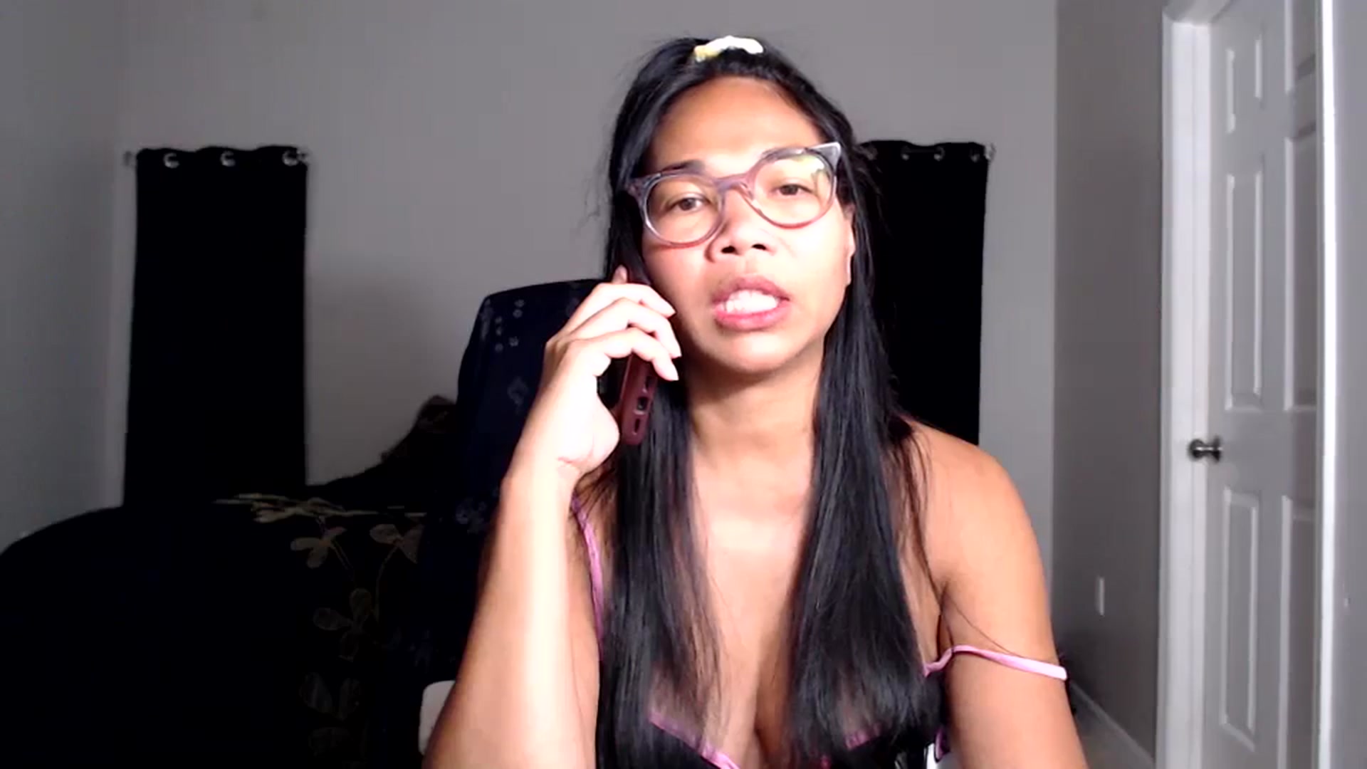 Gallery image thumbnail from Littlekai2025's myfreecams stream on, 05/17/2025, 04:00 image 12 of 20
