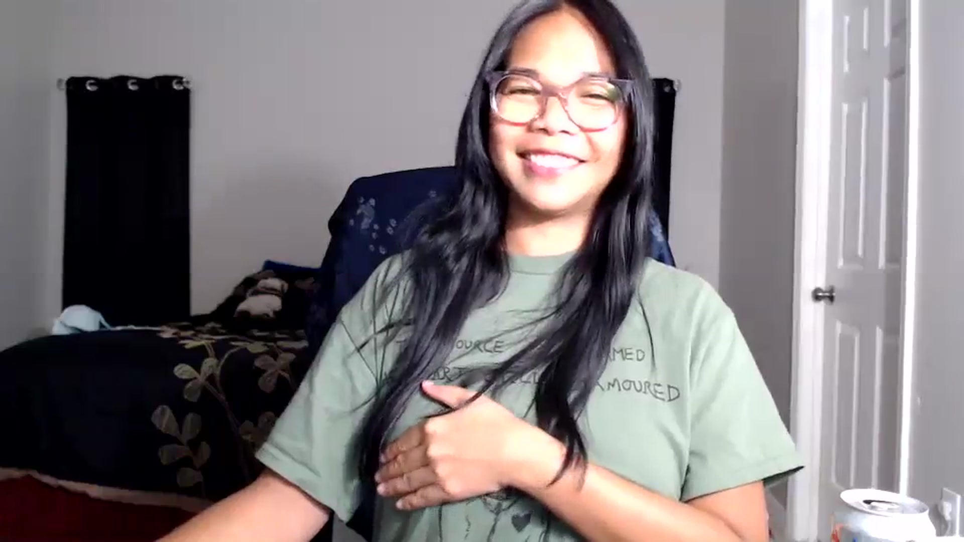 Gallery image thumbnail from Littlekai2025's myfreecams stream on, 05/24/2025, 05:16 image 17 of 20
