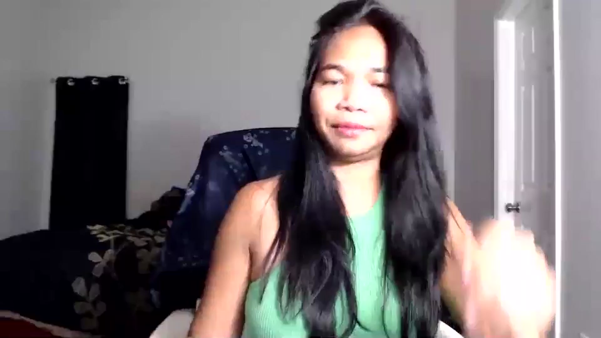 Gallery image thumbnail from Littlekai2025's myfreecams stream on, 05/28/2025, 04:11 image 20 of 20